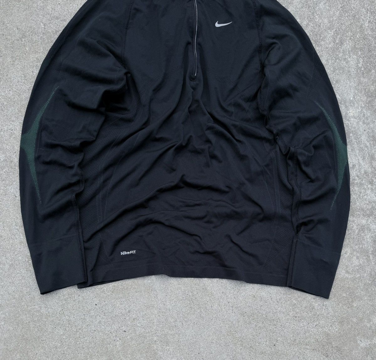 Other Vintage Nike Y2K streetwear nylon sweatshirt Size US L / EU 52-54 / 3 - 3 Thumbnail