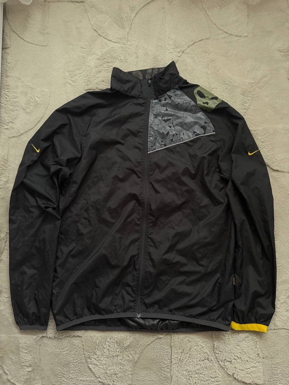 Nike Vintage Nike Windbreaker Jacket Grey Fit Storm Athletic zip Size US XL / EU 56 / 4 - 1 Thumbnail