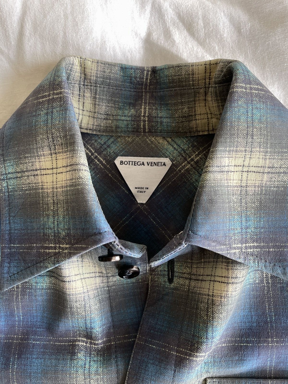 Bottega Veneta Runway Flannel Printed Leather Shirt BNWT Size XS / US 0-2 / IT 36-38 - 5 Thumbnail
