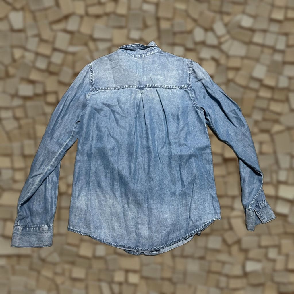 Vintage Maurices Shirt Womens Small Blue Jean Button Up Long Sleeve Shirt Casual Modern image? Size S / US 4 / IT 40 - 1 Thumbnail