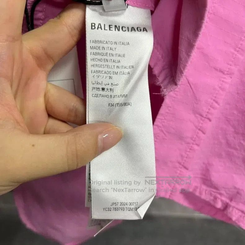 Balenciaga Balenciaga Pink Back Logo Long Sleeve Shirt. Size US XS / EU 42 / 0 - 4 Thumbnail