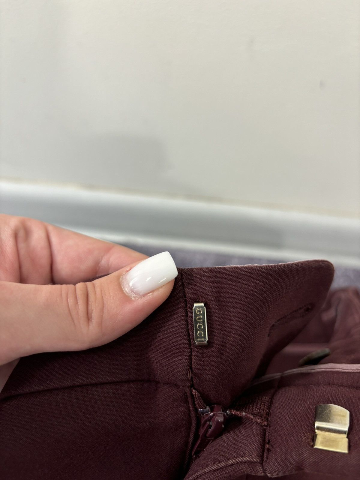 Gucci Gucci Women’s Vintage Slim Fit Burgundy Luxury Pants Size 28" / US 6 / IT 42 - 10 Thumbnail