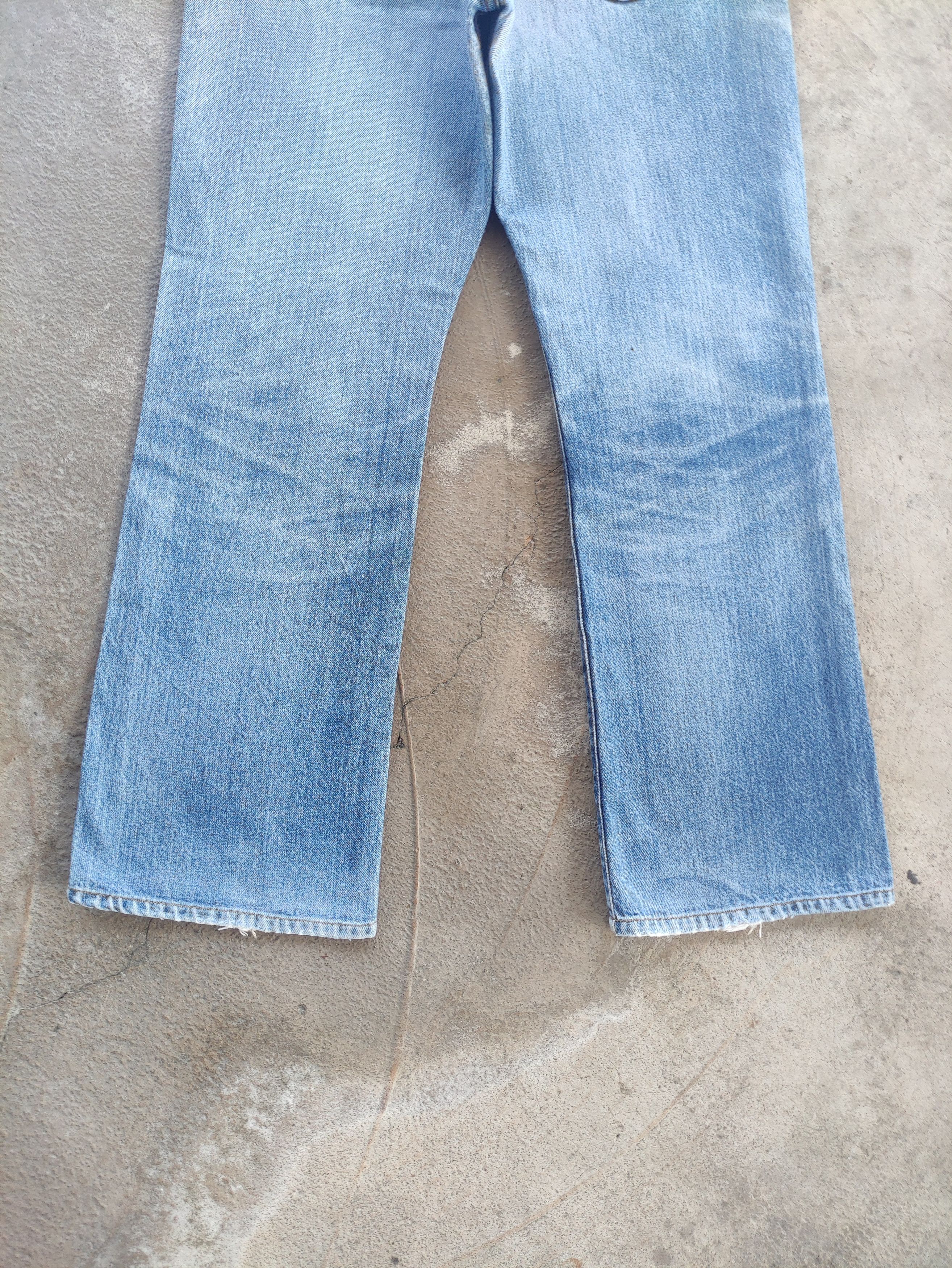 Edwin Vintage Edwin Japan Micro Flare Distressed Jean Size US 32 / EU 48 - 11 Thumbnail