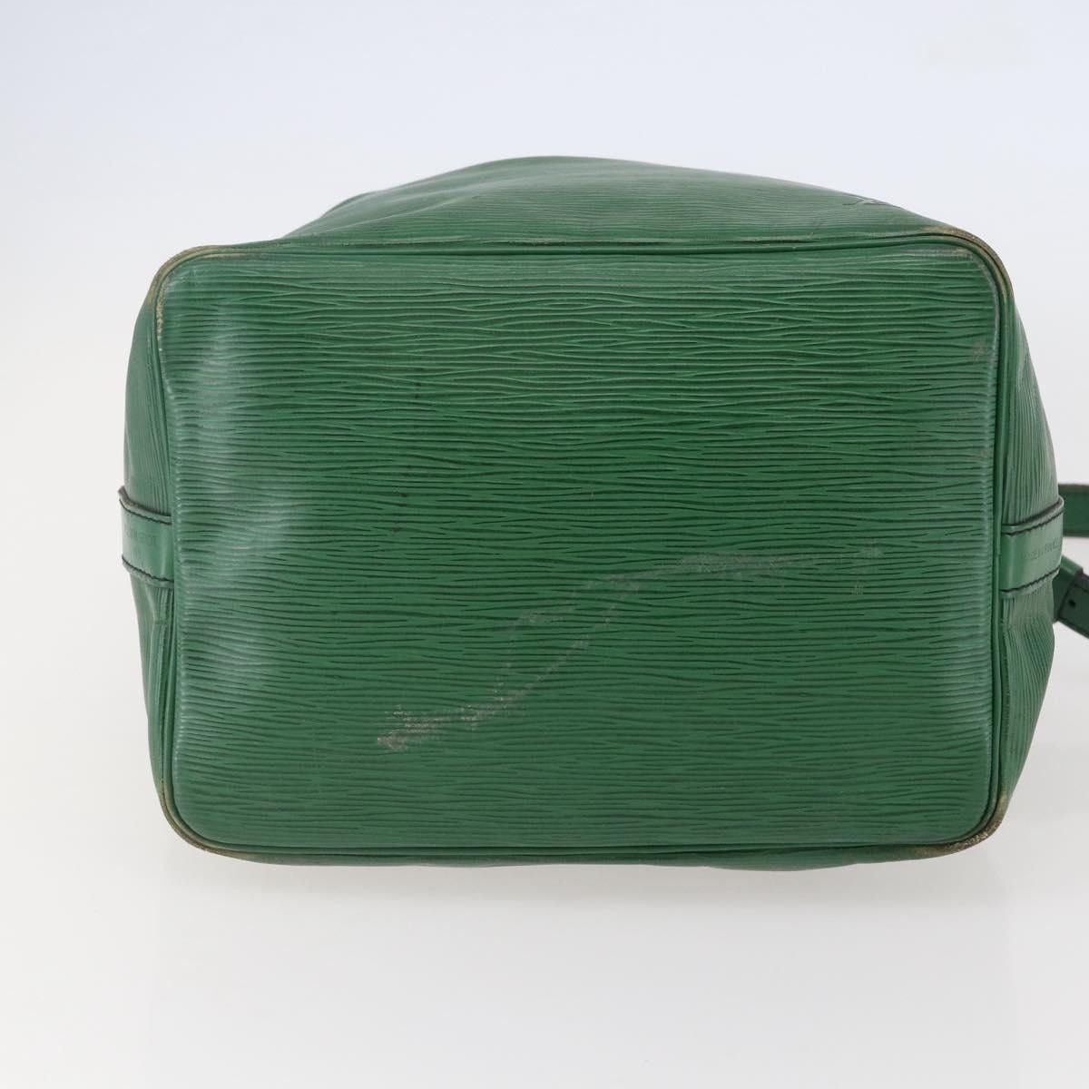 Louis Vuitton LOUIS VUITTON Epi Petit Noe Shoulder Bag Green M44104 Size ONE SIZE - 9 Thumbnail