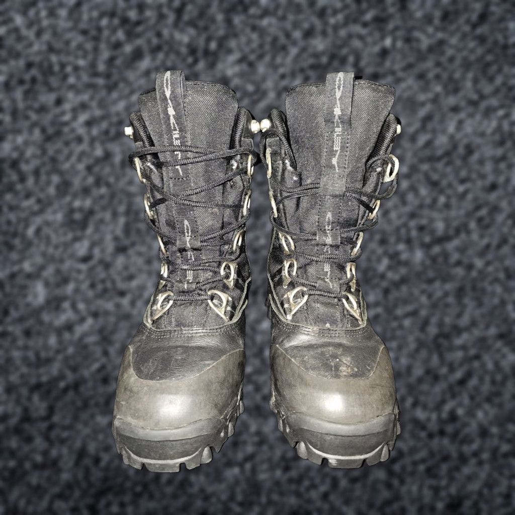 Oakley VINTAGE Oakley Casing Tactical Field Gear Boots Mid Calf Mens 9 Black Leather Waterproof Non-Slip Cushioned Combat 90s Army USA Boots Size US 8 / EU 41 - 1 Thumbnail