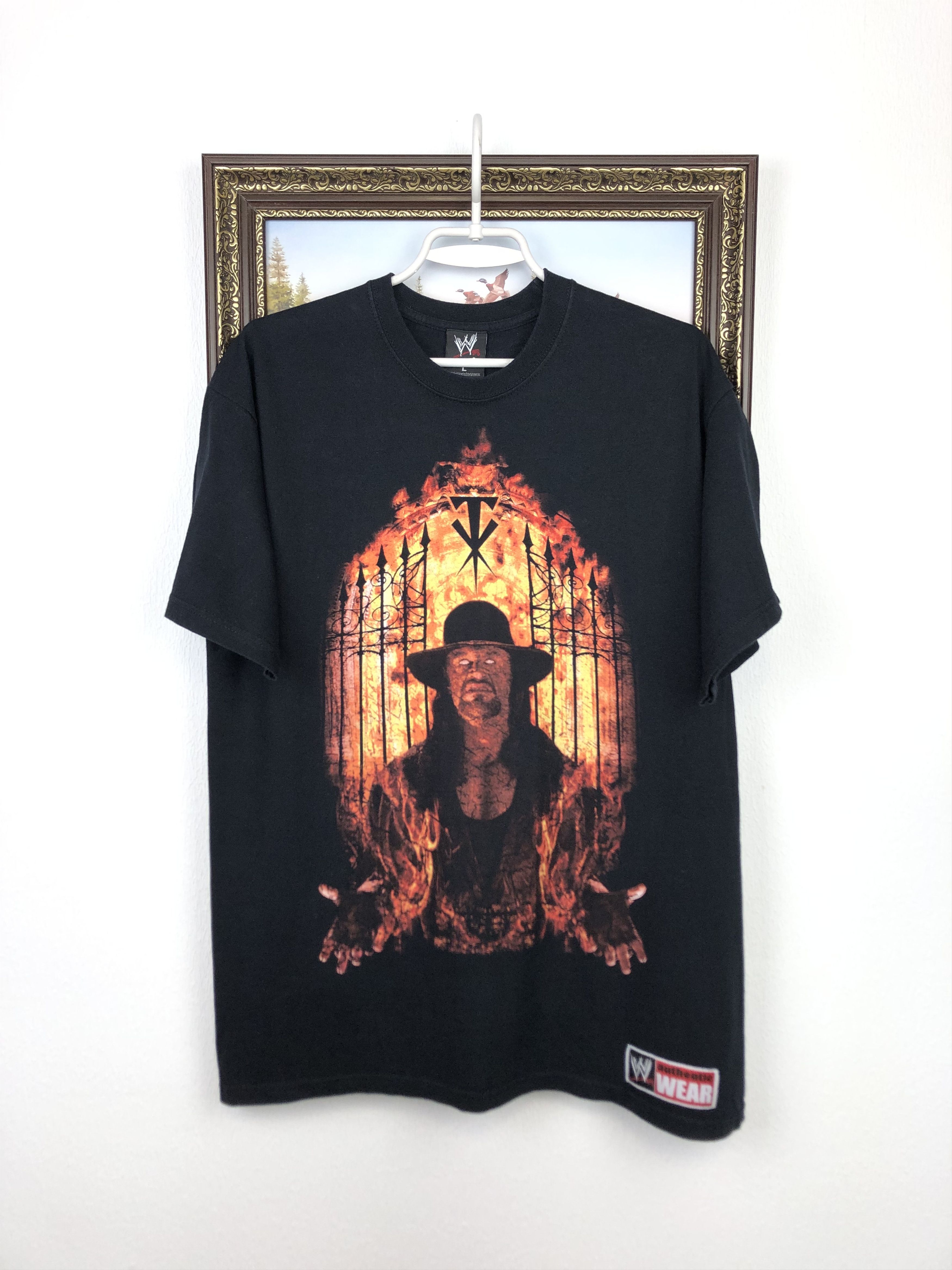 Vintage Vintage The Undertaker Hell's Gate WWE Shirt Tee Over Print Size US L / EU 52-54 / 3 - 1 Thumbnail
