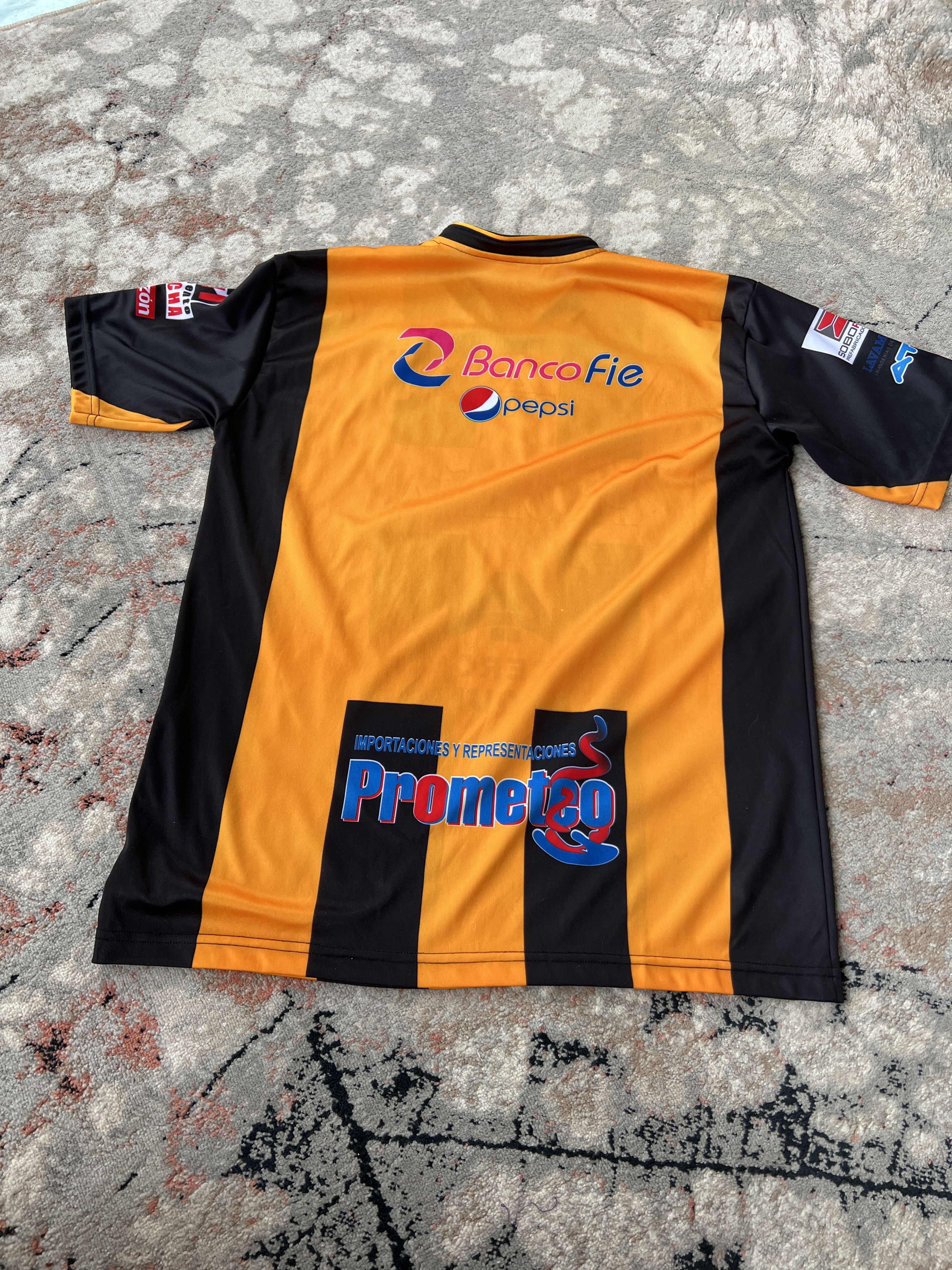 Other The Strongest Football Jersey Size US L / EU 52-54 / 3 - 4 Thumbnail