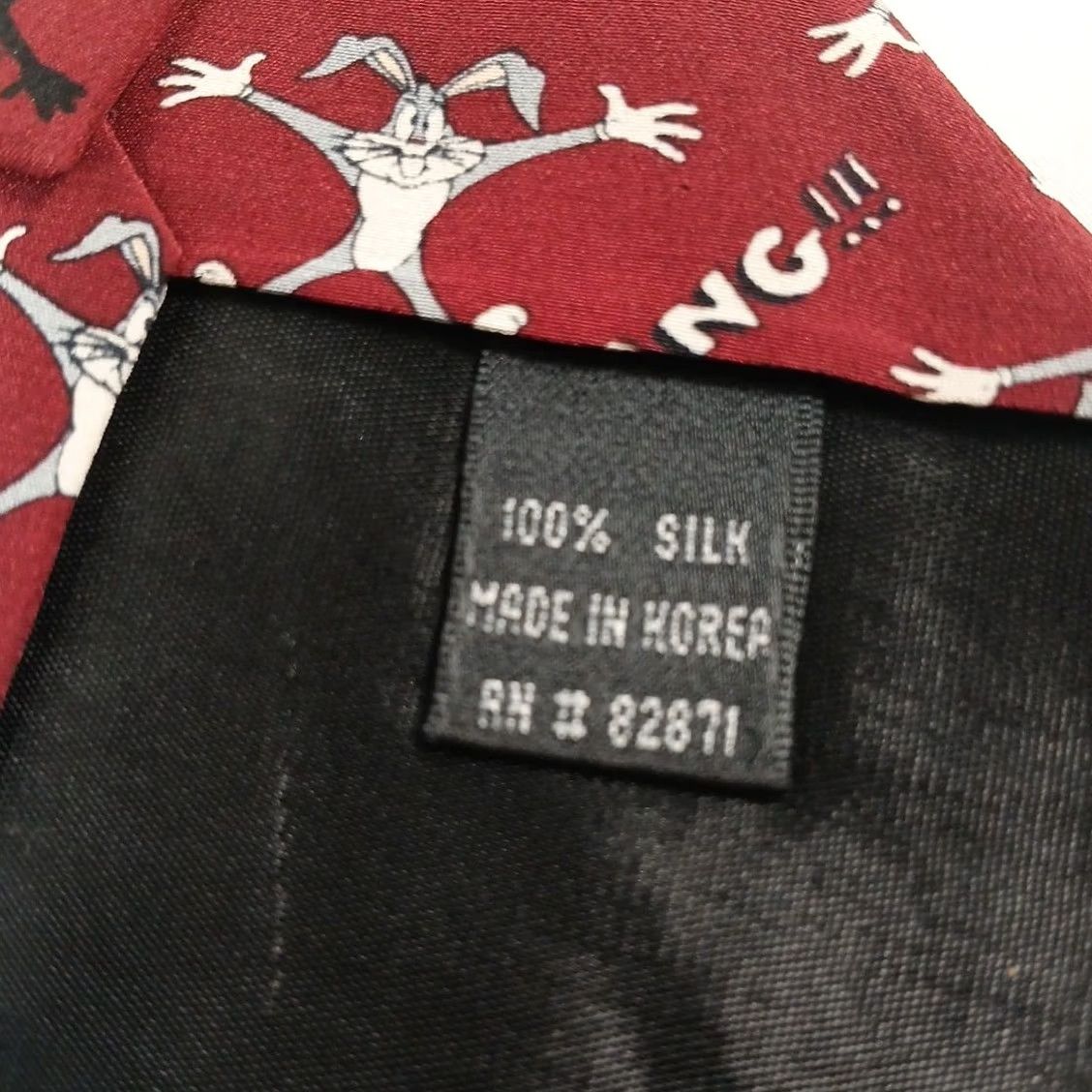 Vintage VINTAGE Warner Bros. Men Necktie Silk 3.75" Burgundy Buggs Bunny Looney Tunes 57" Men Size ONE SIZE - 5 Thumbnail