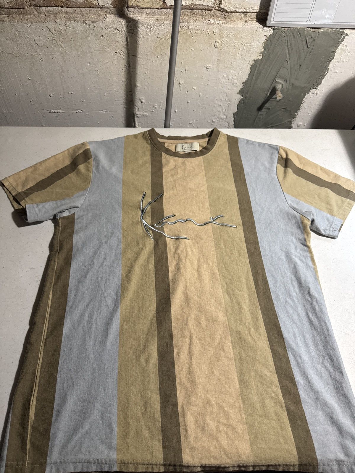 Karl Kani Short Sleeve T-Shirt Size US L / EU 52-54 / 3 - 1 Thumbnail