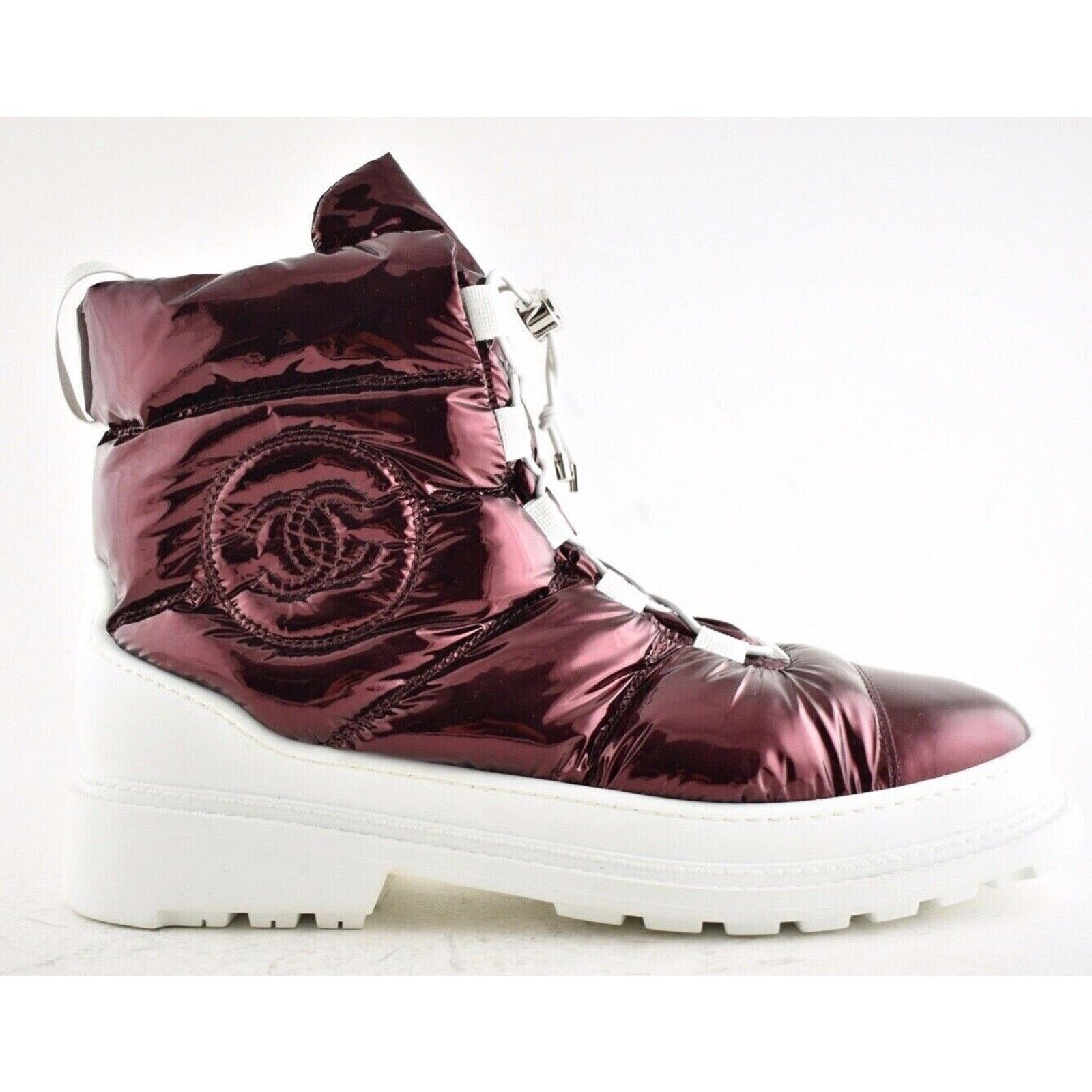 Chanel Chanel 18K Red Metallized Fabric CC Logo Snow Winter Size US 12 / IT 42 - 1 Thumbnail