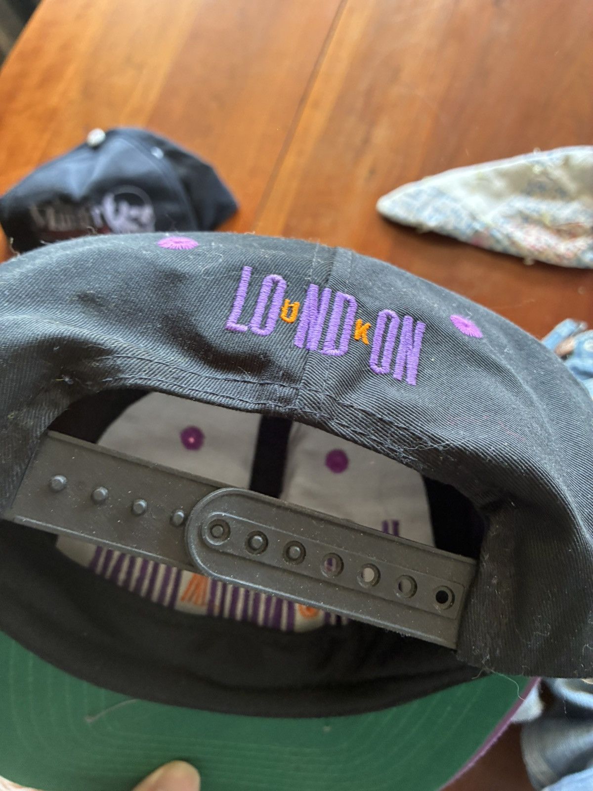 Vintage Vintage 90s London UK Air Jordan style hat Size ONE SIZE - 4 Thumbnail