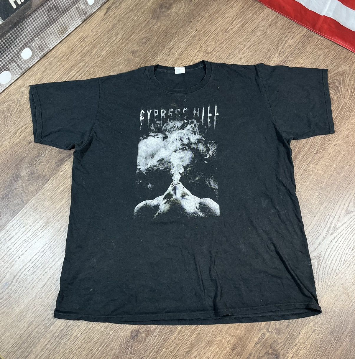 Band Tees Cypress Hill Smoke Vintage T Shirt Size US XXL / EU 58 / 5 - 1 Thumbnail