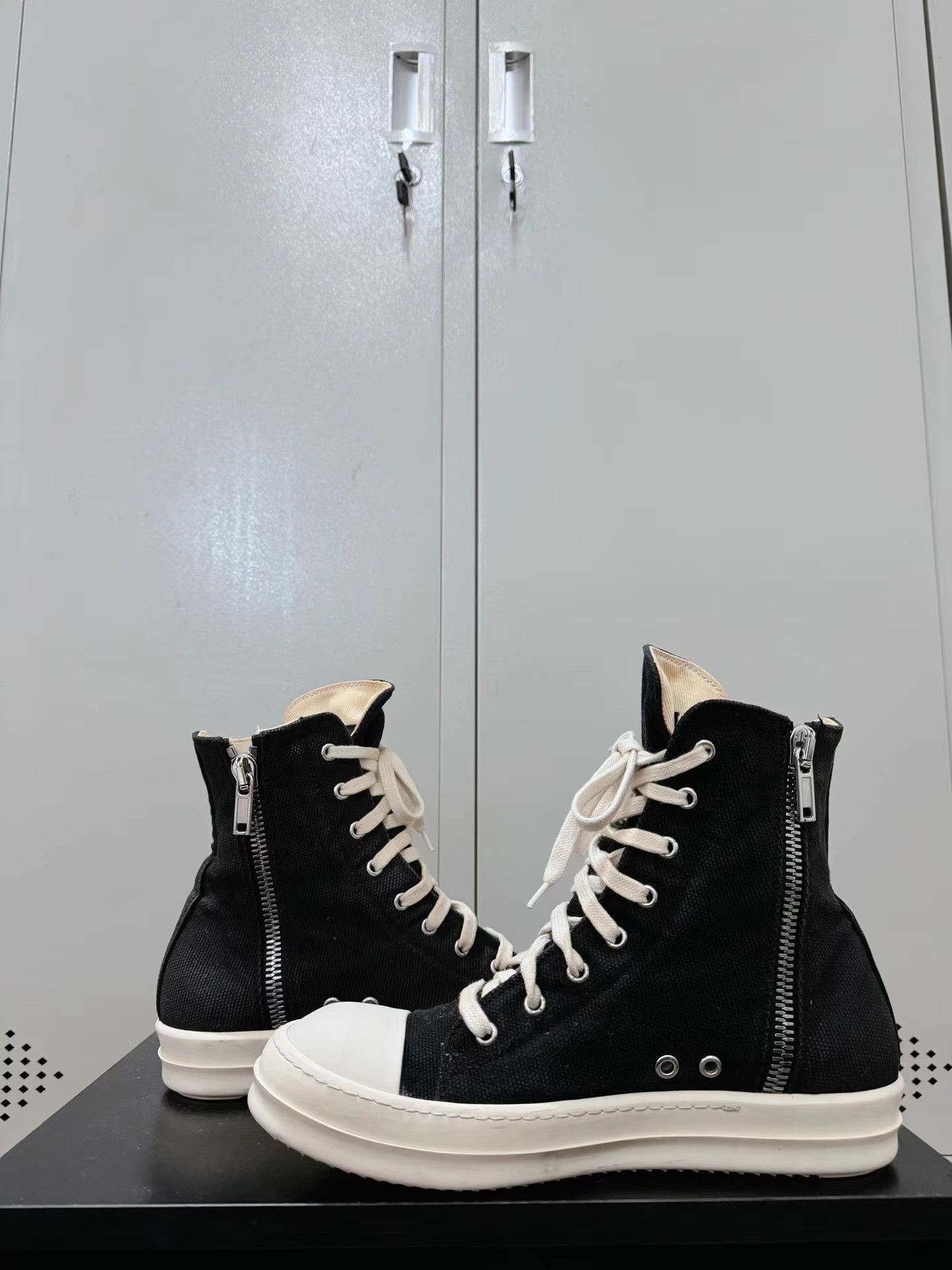 Rick Owens Drkshdw Rick Owens Drkshdw Converse high-top sneakers Size US 7.5 / EU 40-41 - 5 Thumbnail
