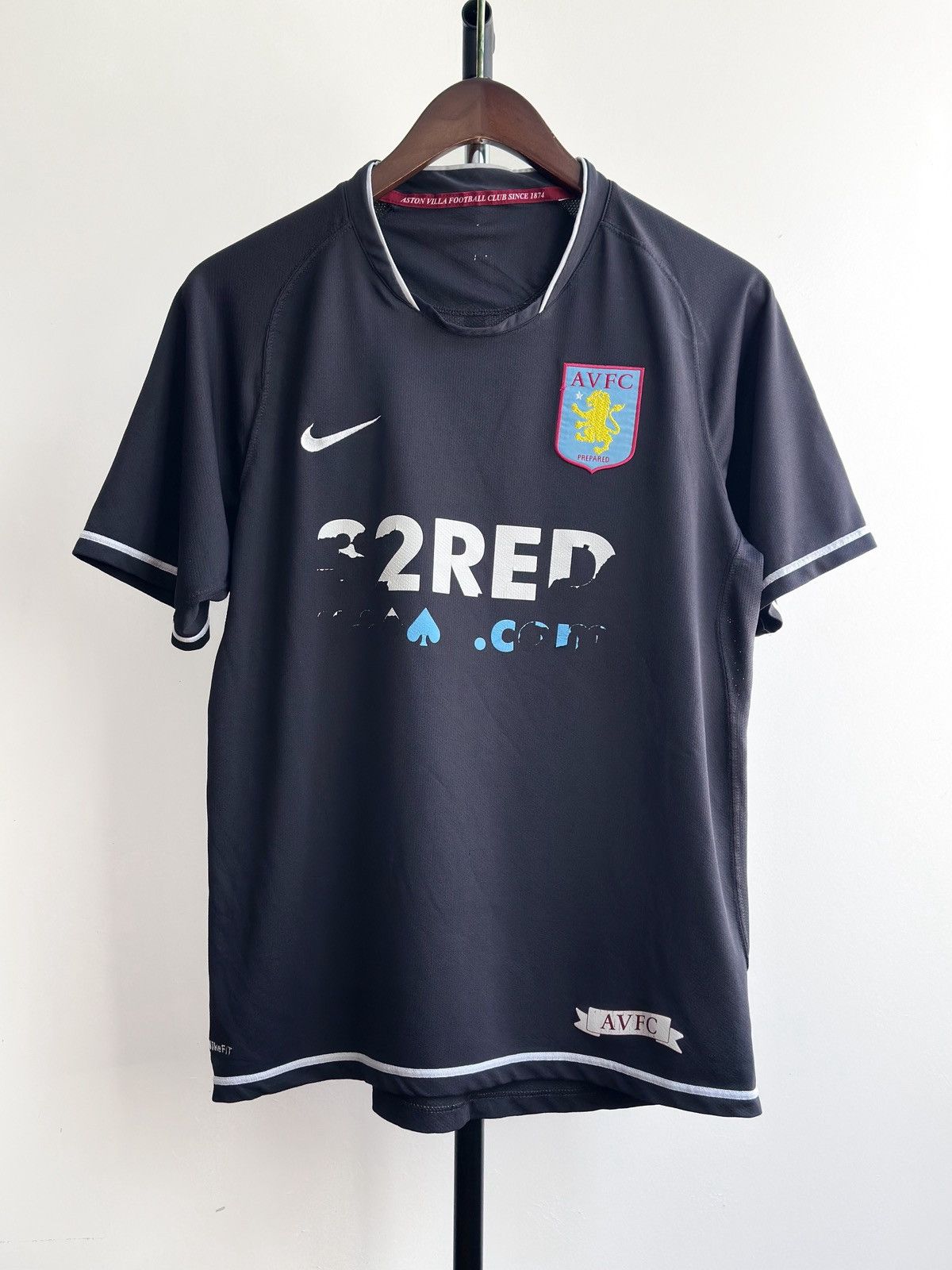 Nike Vintage Nike Aston Villa FC 2007/08 Soccer Jersey Blokecore Size US M / EU 48-50 / 2 - 1 Thumbnail