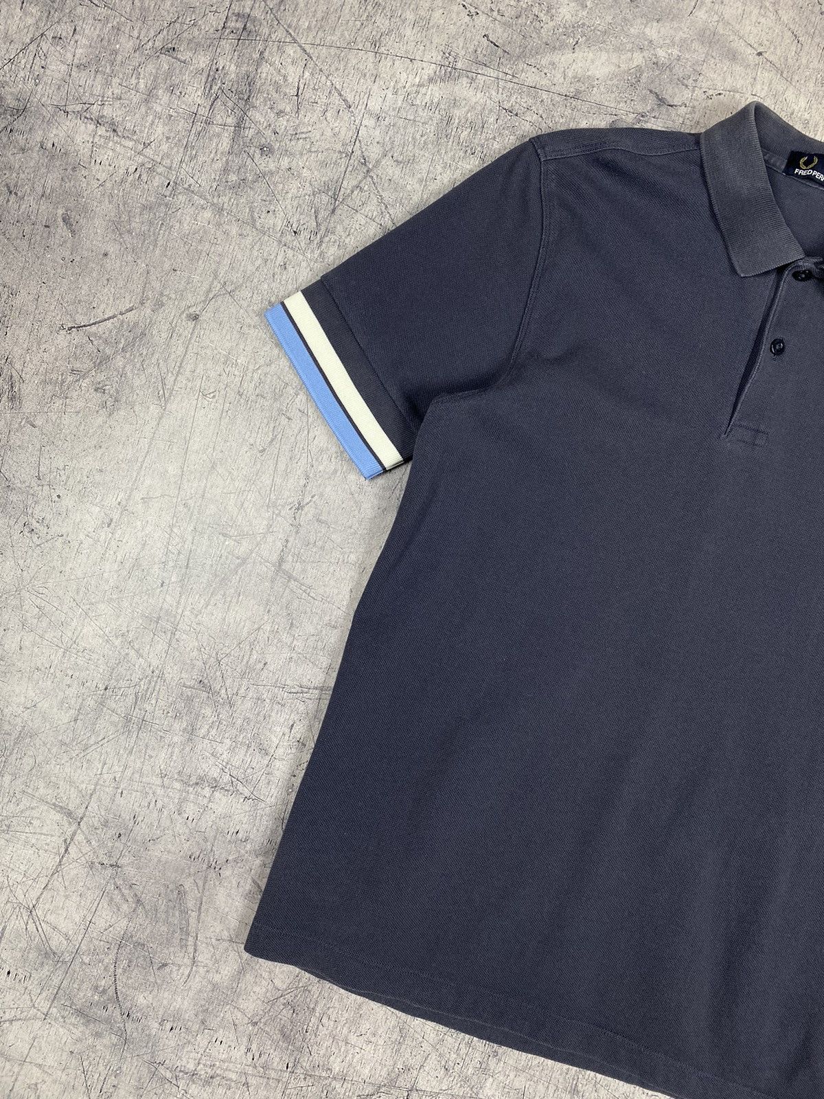 Fred Perry Vintage Fred Perry y2k Designer Polo Shirt Size US M / EU 48-50 / 2 - 4 Thumbnail