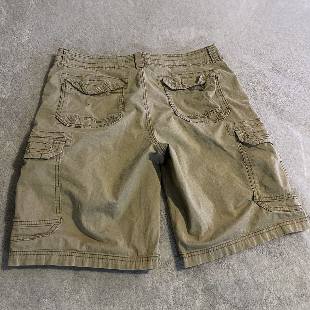 UNIONBAY Vintage Y2K Unionbay Mens Cargo Shorts Size 36 Khaki Tan Size US 36 / EU 52 - 2 Thumbnail
