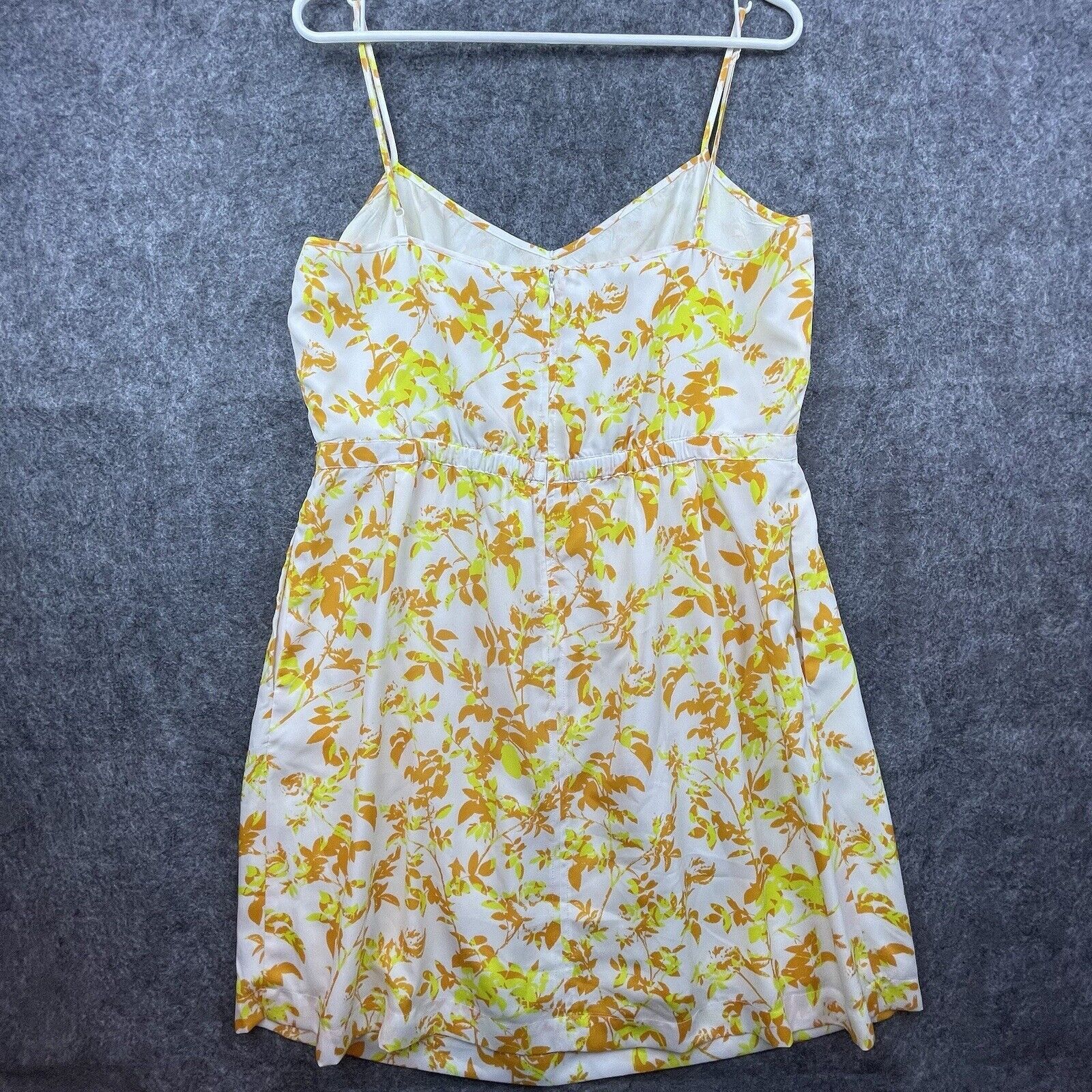 J.Crew J Crew Dress 14 Yellow Flowers Summer Lightweight Spring Size XL / US 12-14 / IT 48-50 - 2 Thumbnail