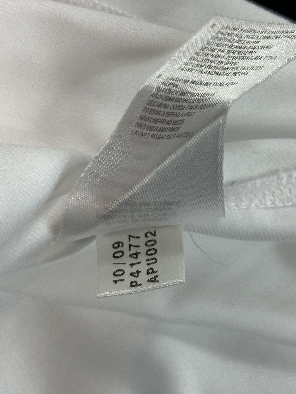 Adidas Germany 2010 Ozil Home Jersey Size US M / EU 48-50 / 2 - 6 Thumbnail