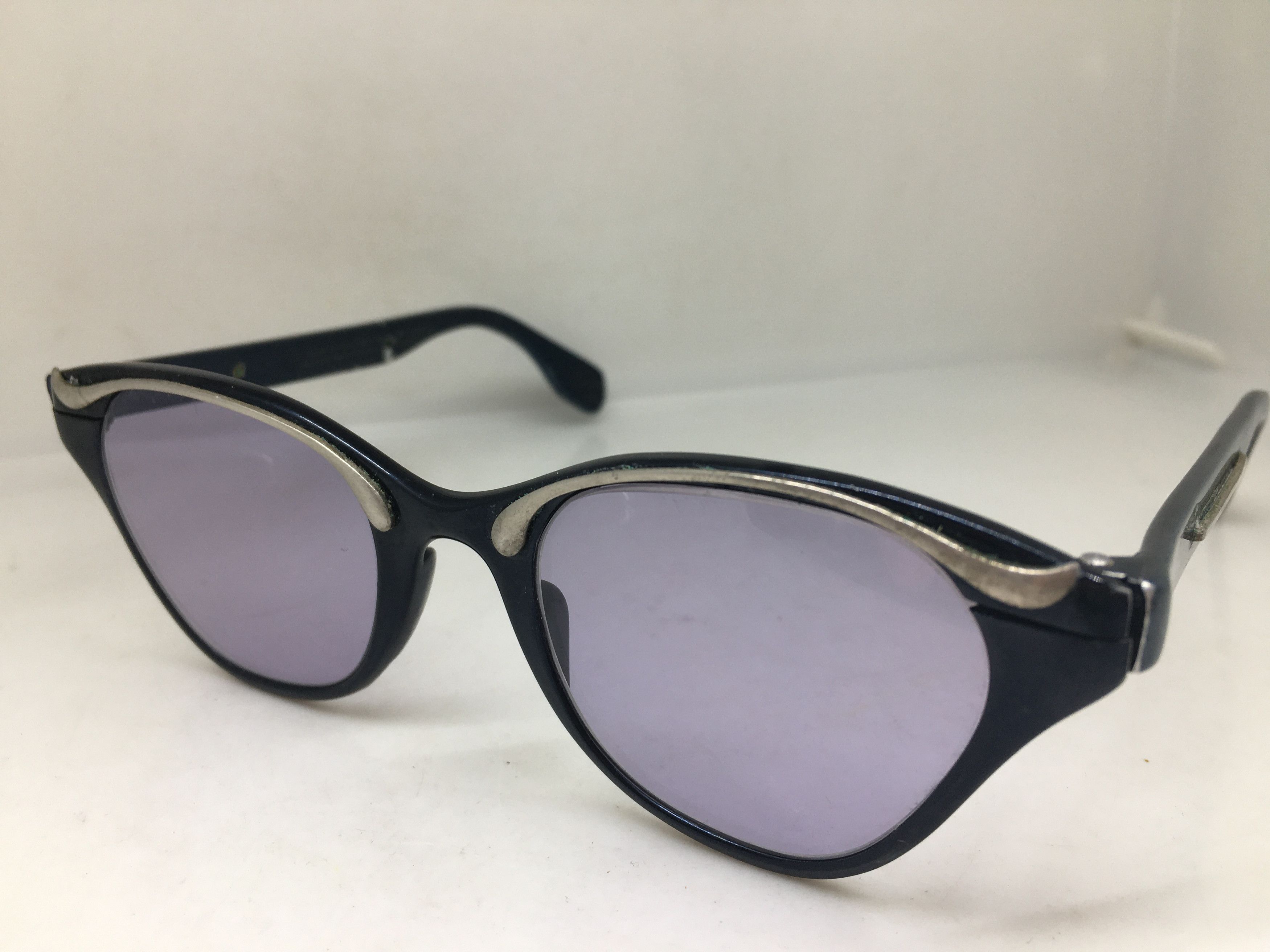 Vintage Vintage 50s TURA Woman Aluminum Cateye Sunglasses Size ONE SIZE - 3 Thumbnail