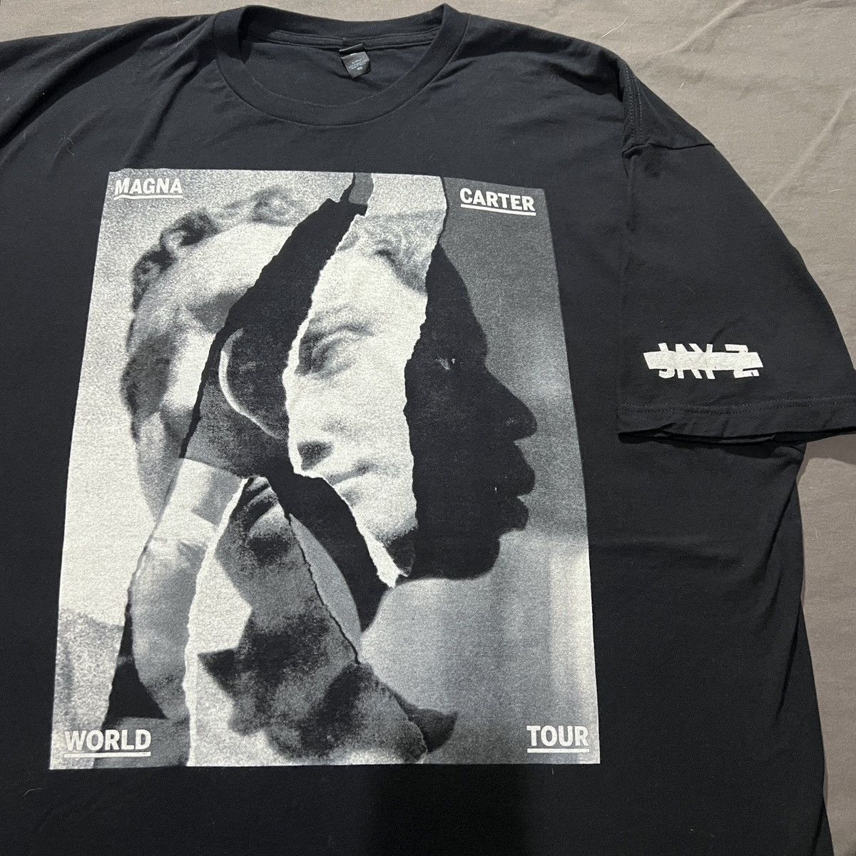 Rap Tees Jay-Z Magna Center World Tour Tee 3XL oversized HiphopRapper Size US XXL / EU 58 / 5 - 1 Thumbnail