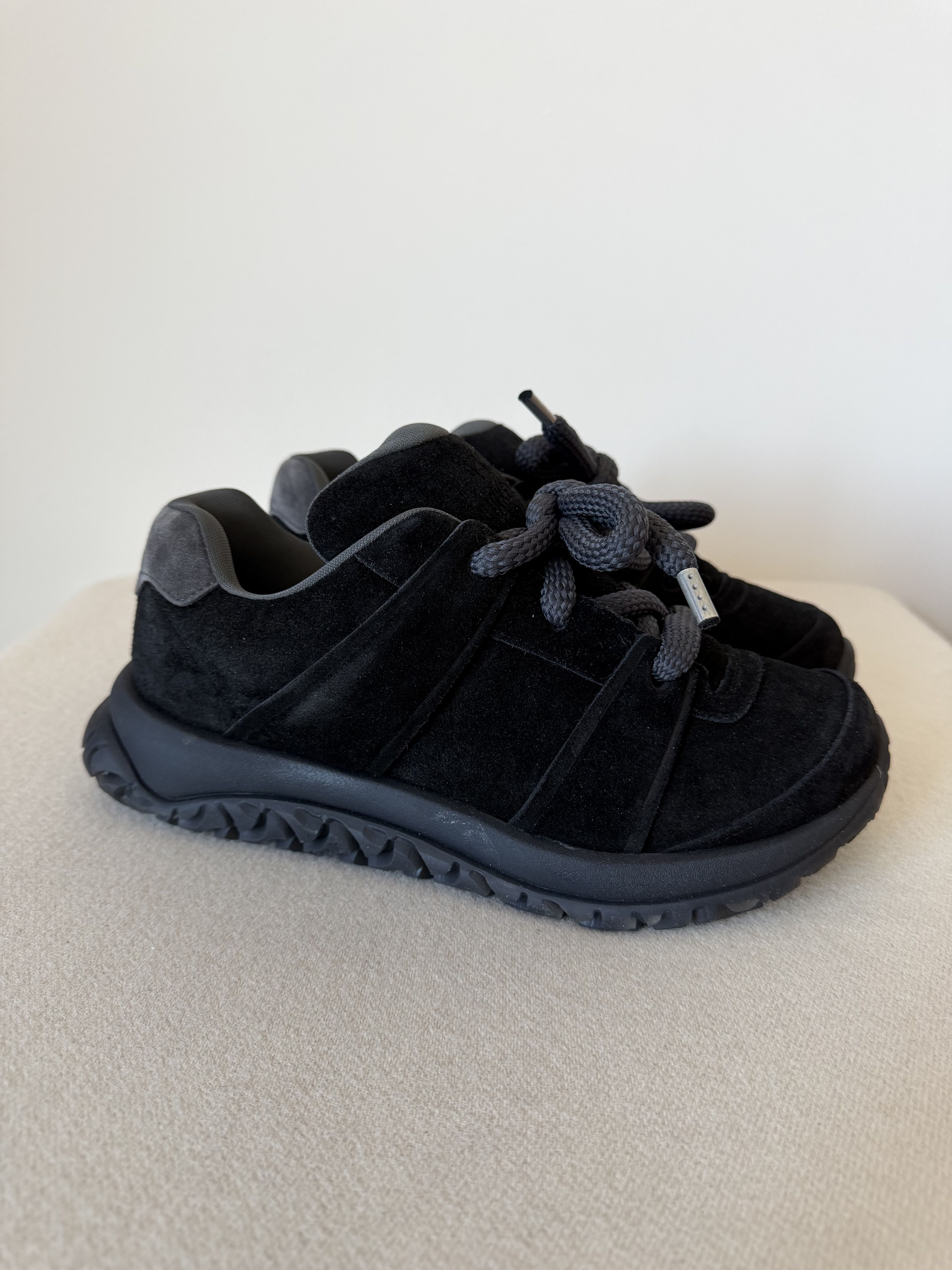 Birkenstock Birkenstock 1774 Goerlitz Sneakers in Black Suede Size US 9 / EU 42 - 1 Thumbnail