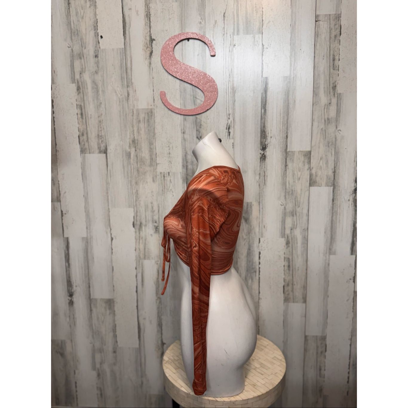 Other Rust Marble Print Long Sleeve Tie Front Crop Top | Ruched Front Stretchy Shirt – Size Small Size S / US 4 / IT 40 - 3 Thumbnail