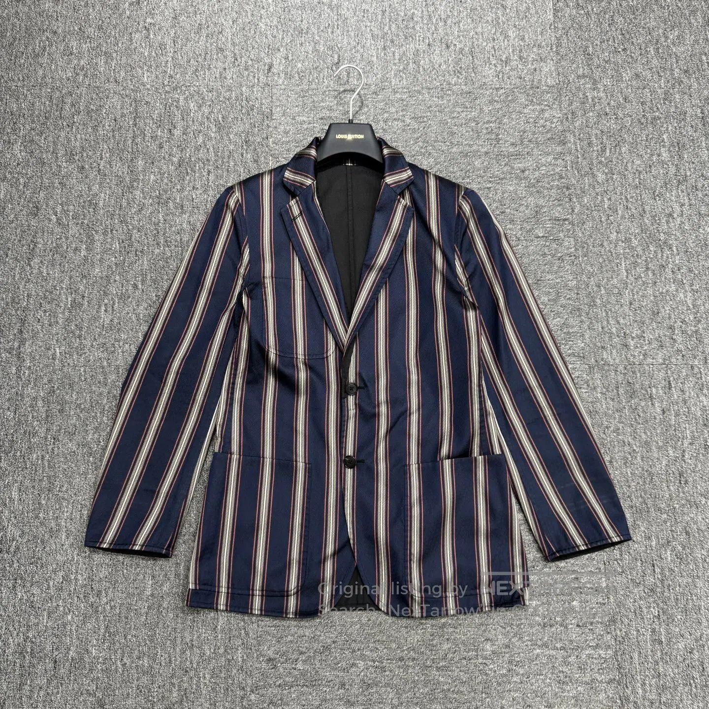 Hermes Hermes Silk from silkworms, worn on both sides of a suit j Size 48R - 2 Thumbnail