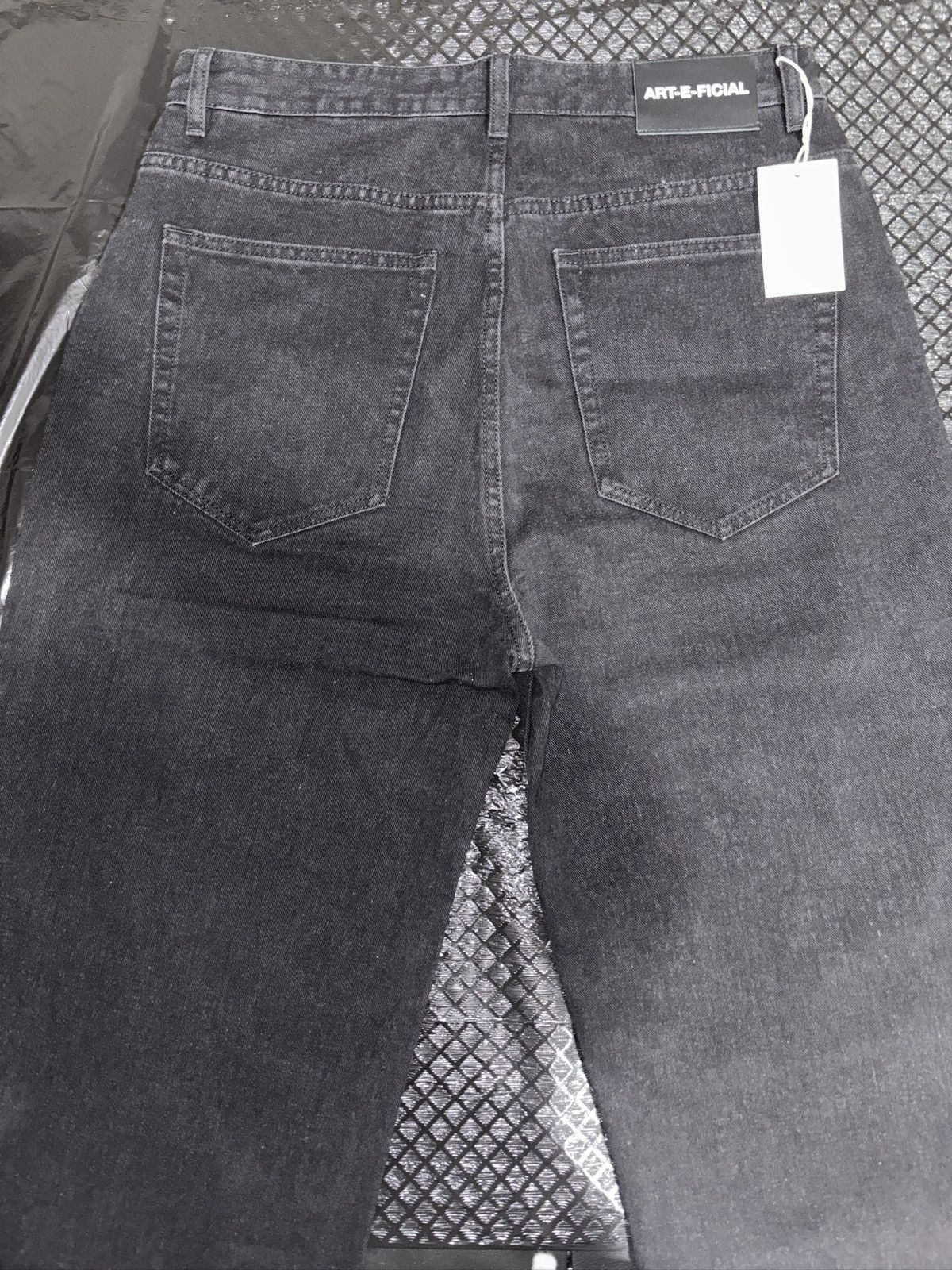 Other Art-E-Ficial Black Lightly Distressed Jeans Size US 34 / EU 50 - 3 Thumbnail