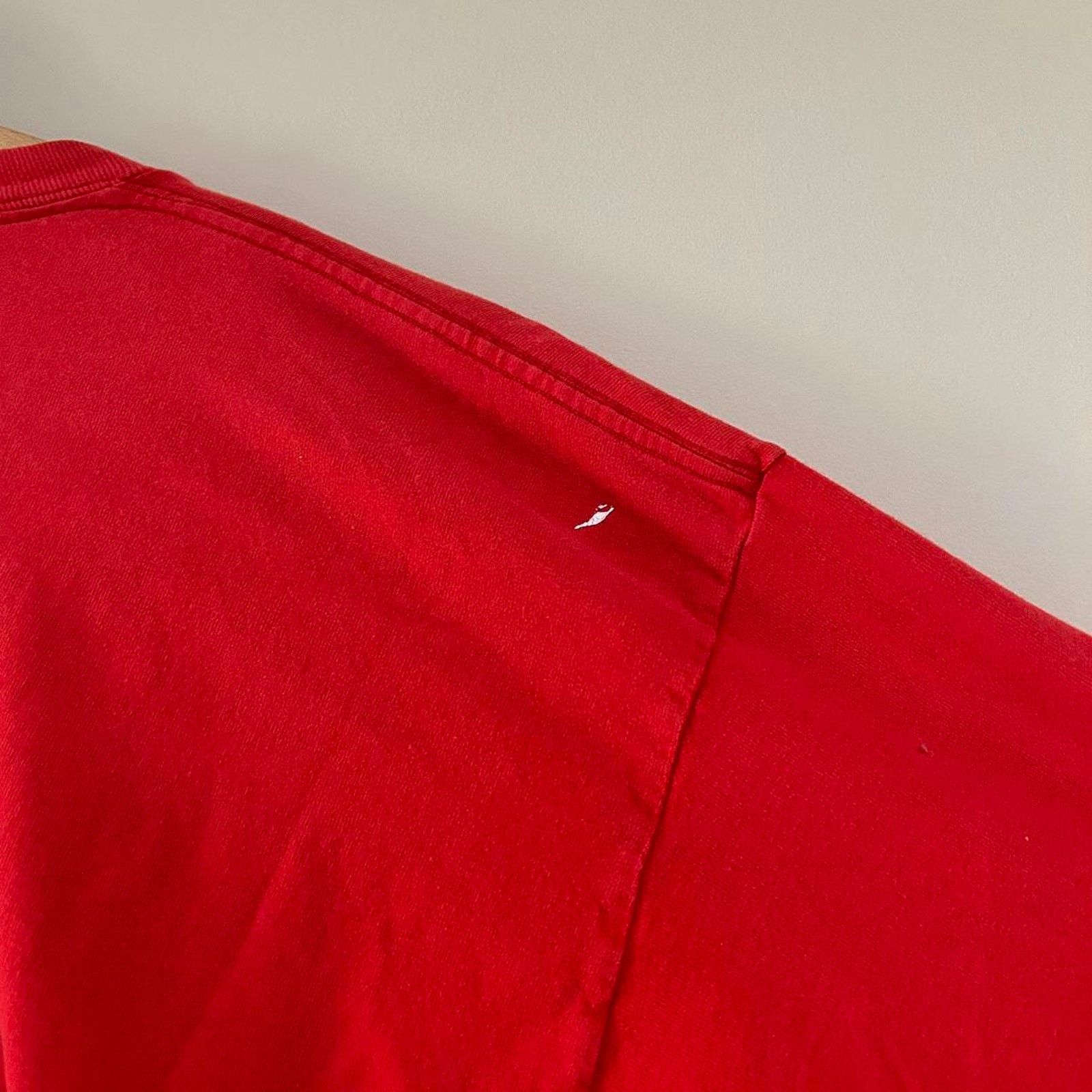 Fruit Of The Loom Vintage 2002 Indiana Hoosiers Basketball Tee Shirt Size US XXL / EU 58 / 5 - 7 Thumbnail
