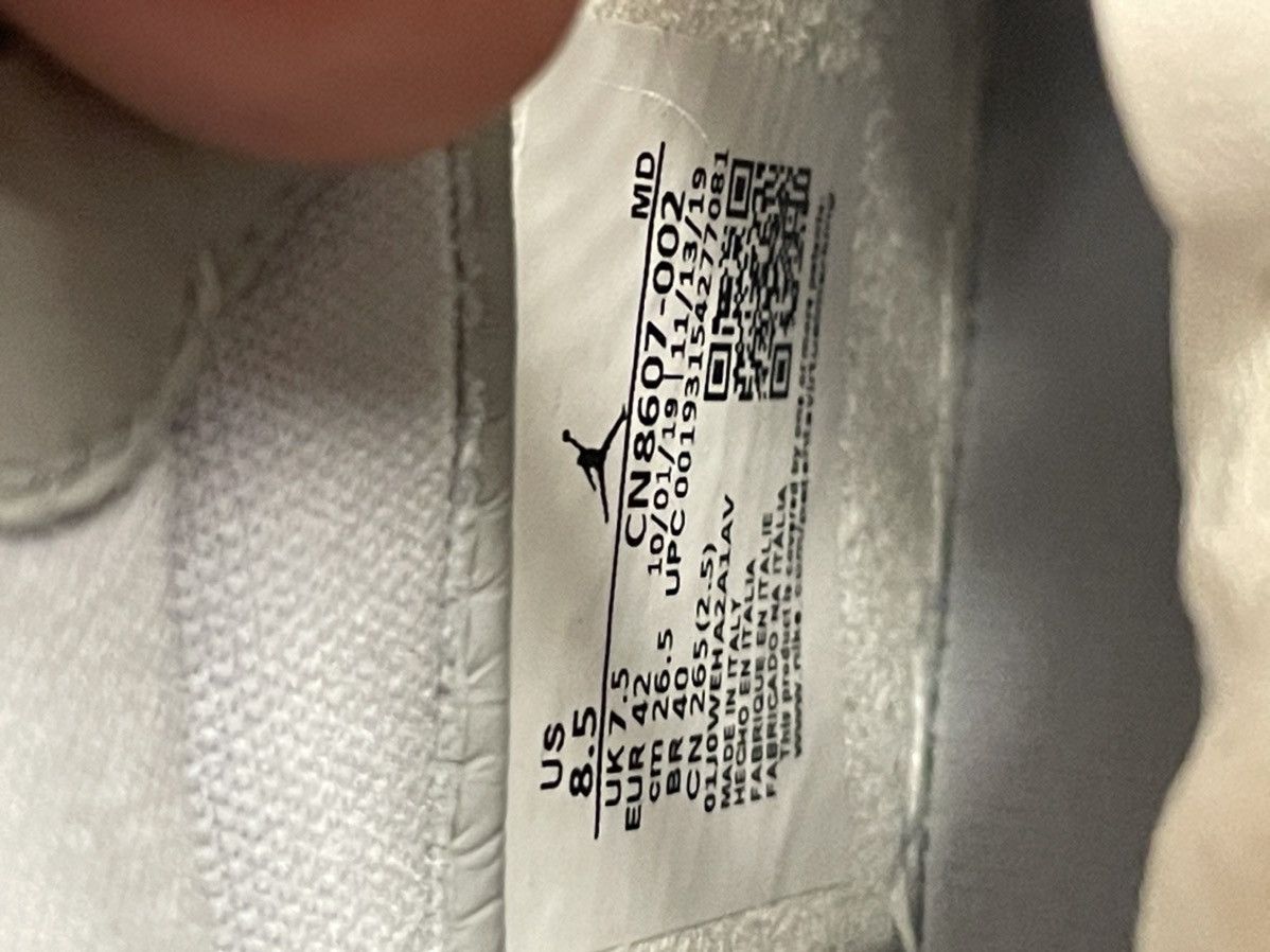 Dior × Nike Jordan 1 High Dior Size US 8.5 / EU 41-42 - 6 Thumbnail