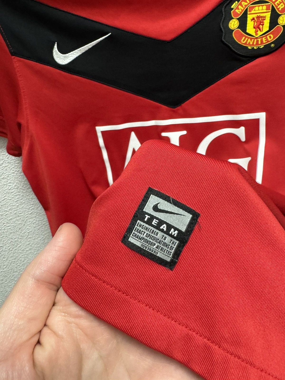 Nike Manchester united AIG red soccer jersey S 2009/10 Home Size US S / EU 44-46 / 1 - 7 Thumbnail