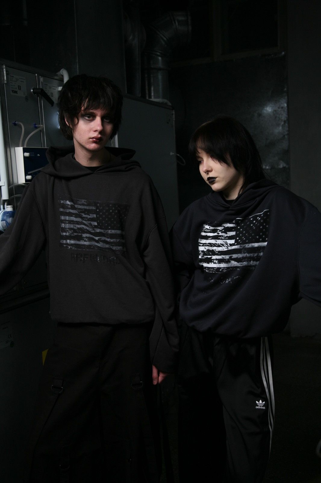 Japanese Brand × Vintage VINTAGE Y2K ARCHIVE HOODY Size US L / EU 52-54 / 3 - 3 Thumbnail