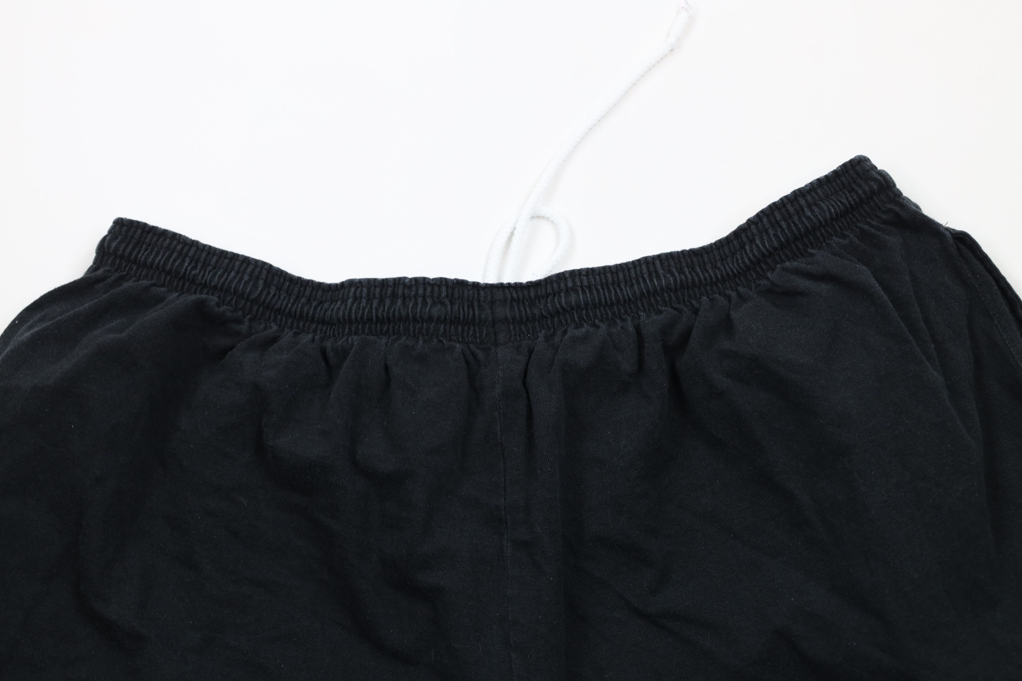 Champion × Vintage Vintage Champion Classic Logo Above Knee Shorts Black Cotton Size US 38 / EU 54 - 12 Thumbnail