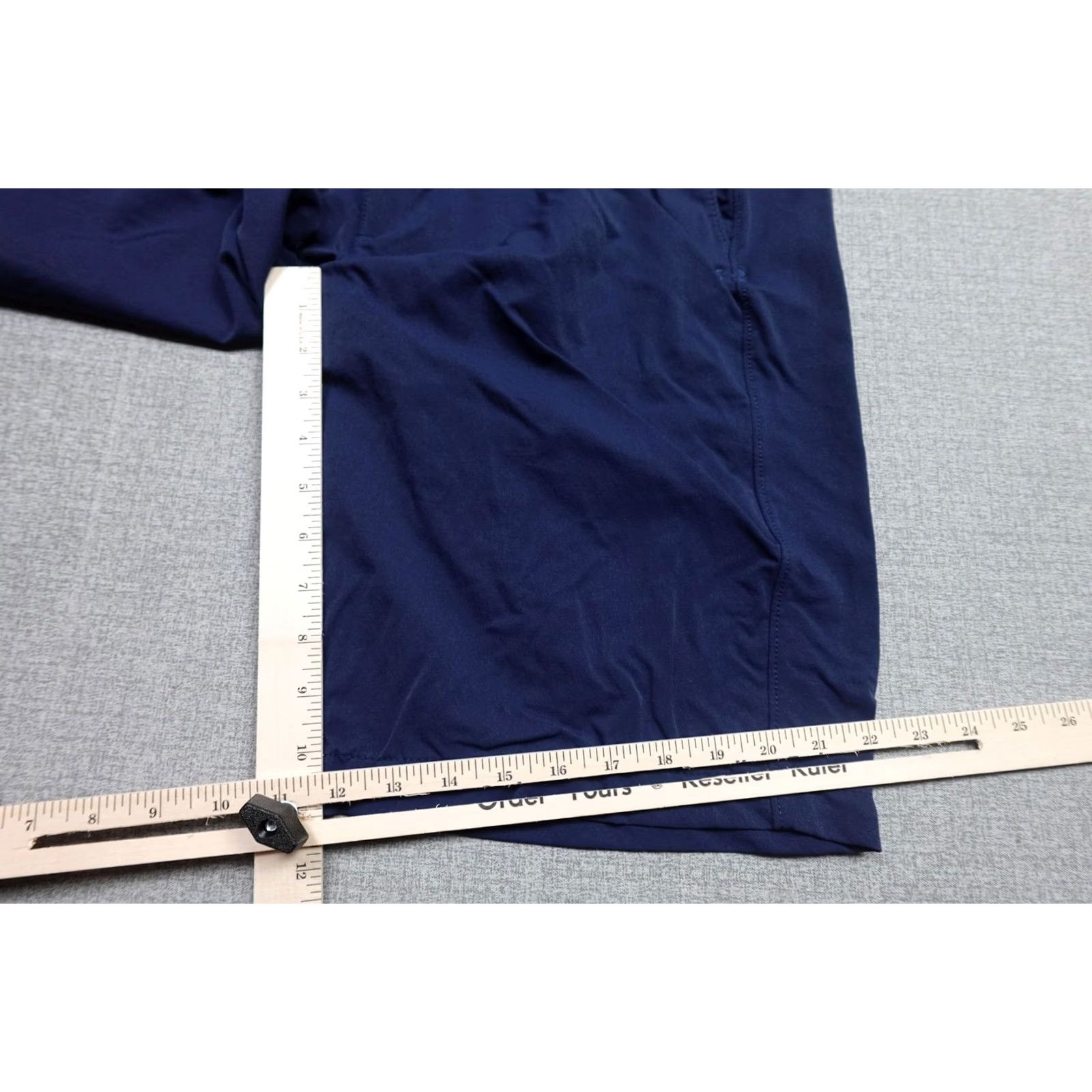 Under Armour Under Armour Shorts Mens 34 Blue Chino HeatGear Stretch 10 Inseam Golf Comfort Size US 34 / EU 50 - 6 Thumbnail