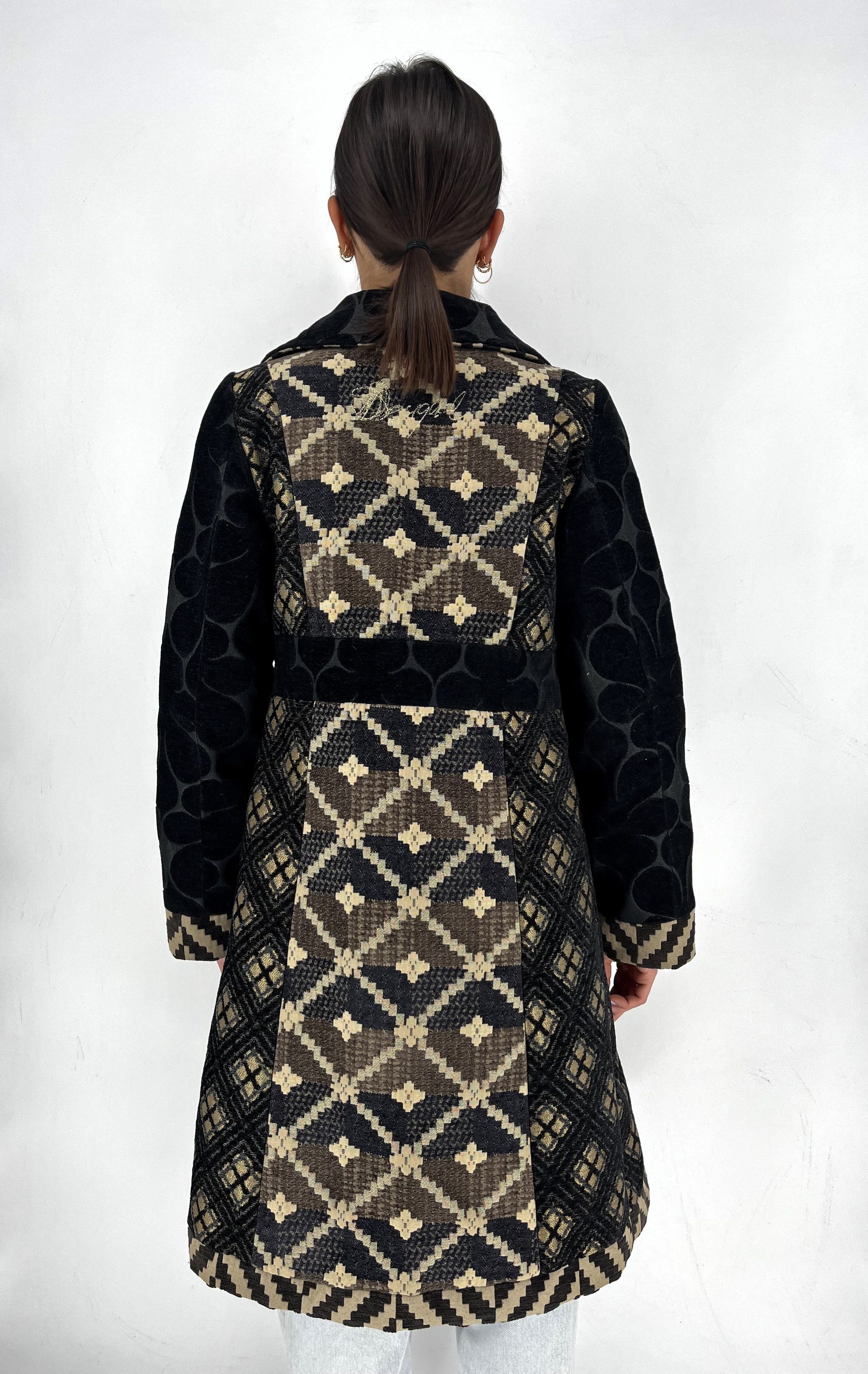 Desigual Desigual Womens Coat EU 44 (M) Black Gold Jacquard Size M / US 6-8 / IT 42-44 - 7 Thumbnail