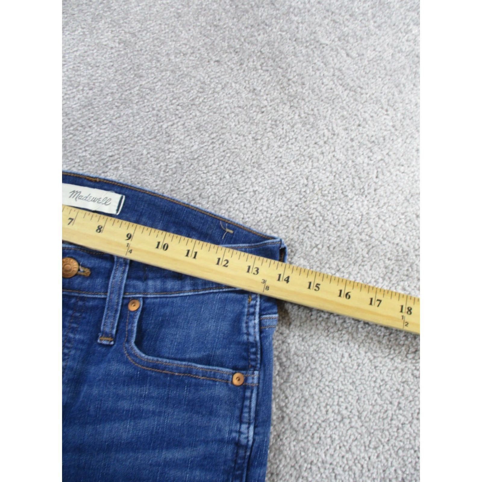 Madewell Madewell Jeans Womens 28 Dark Medium Wash Denim Zip Skinny Rise Mid Blue Size 28 Womens Jeans Size 28" / US 6 / IT 42 - 7 Thumbnail