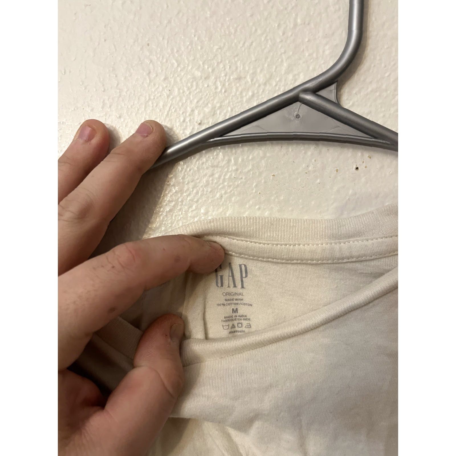 Gap Gap Men's Crew Neck Short Sleeve T-Shirt Medium Cream Basic Tee Size US M / EU 48-50 / 2 - 2 Thumbnail