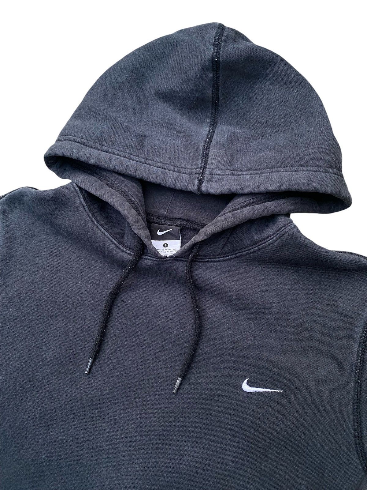 Japanese Brand × Nike Faded Nike Small Swoosh Logo Hoodie Size US S / EU 44-46 / 1 - 4 Thumbnail