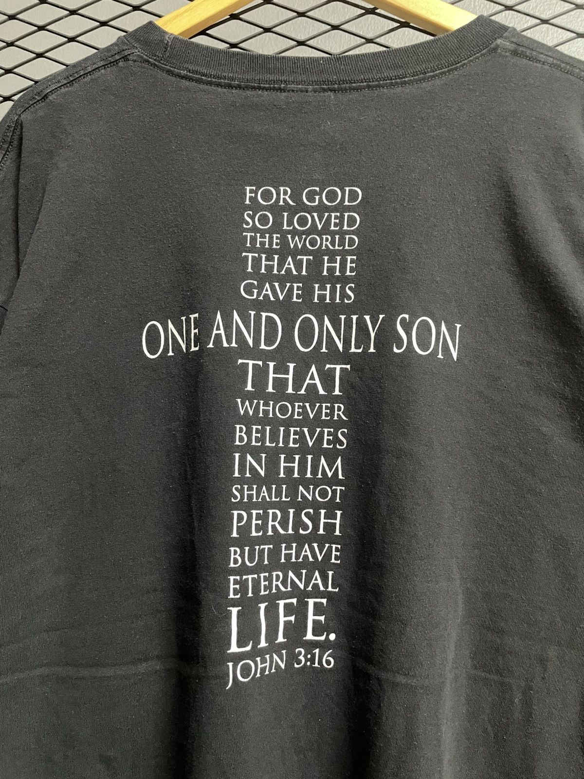 Other Vintage 00s The Numbers of Hope T-Shirt. Size US XXL / EU 58 / 5 - 7 Thumbnail