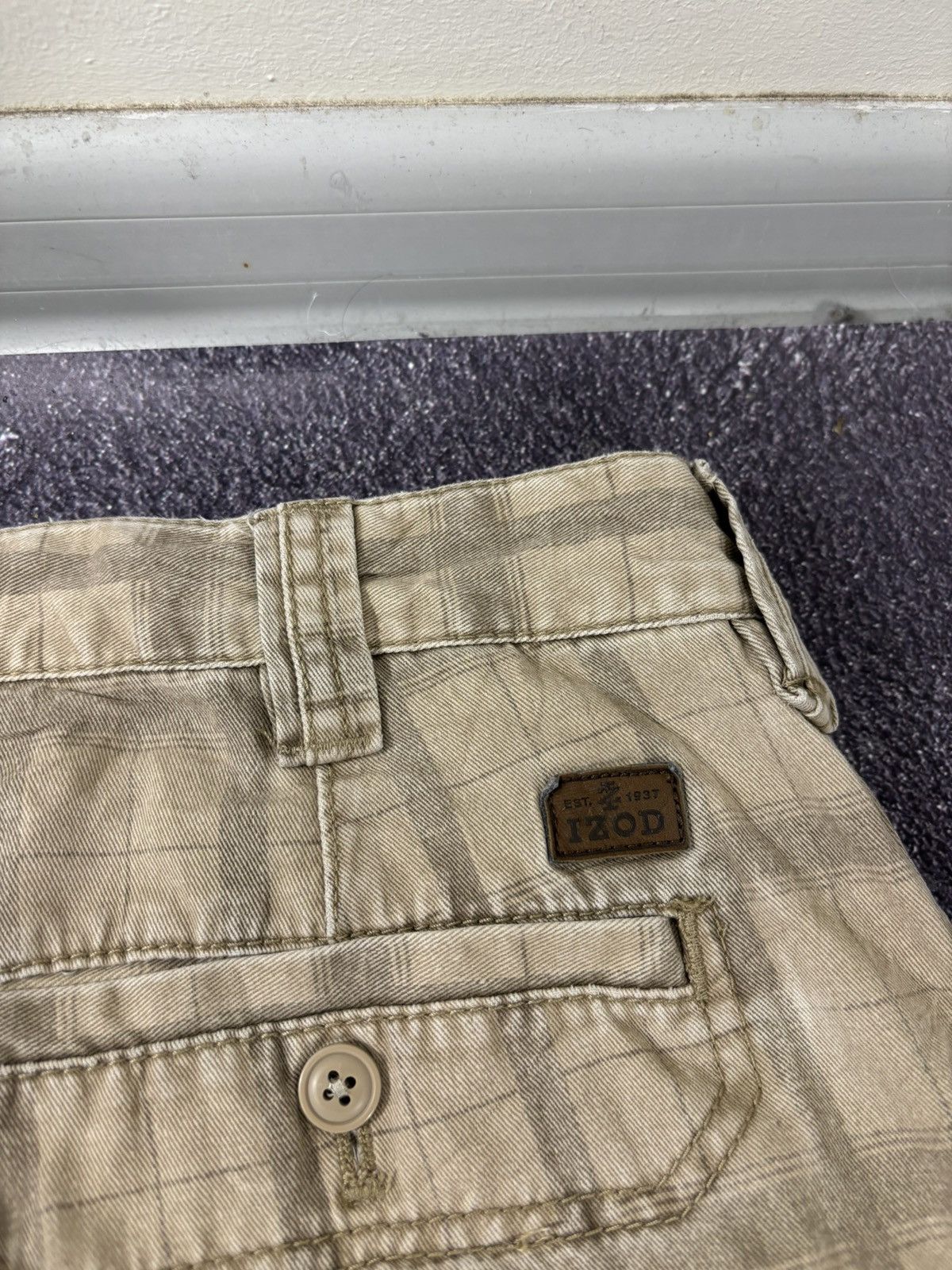 Izod Vintage IZOD Wide-Leg Men’s Utility Hype Baggy Cargo Shorts Size US 34 / EU 50 - 14 Thumbnail