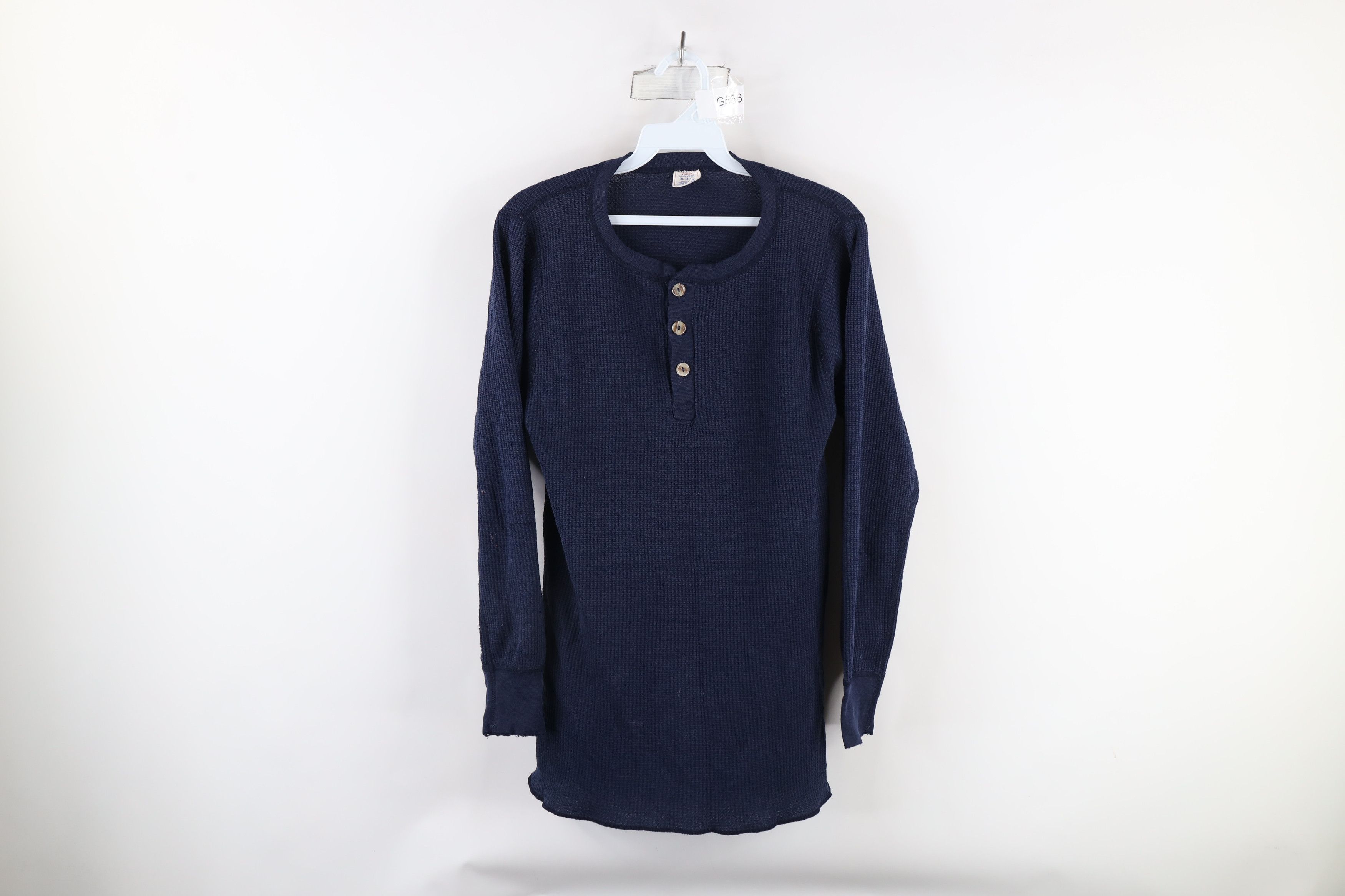 Vintage Vintage 70s Streetwear Waffle Knit Henley T-Shirt USA Size US XL / EU 56 / 4 - 1 Thumbnail