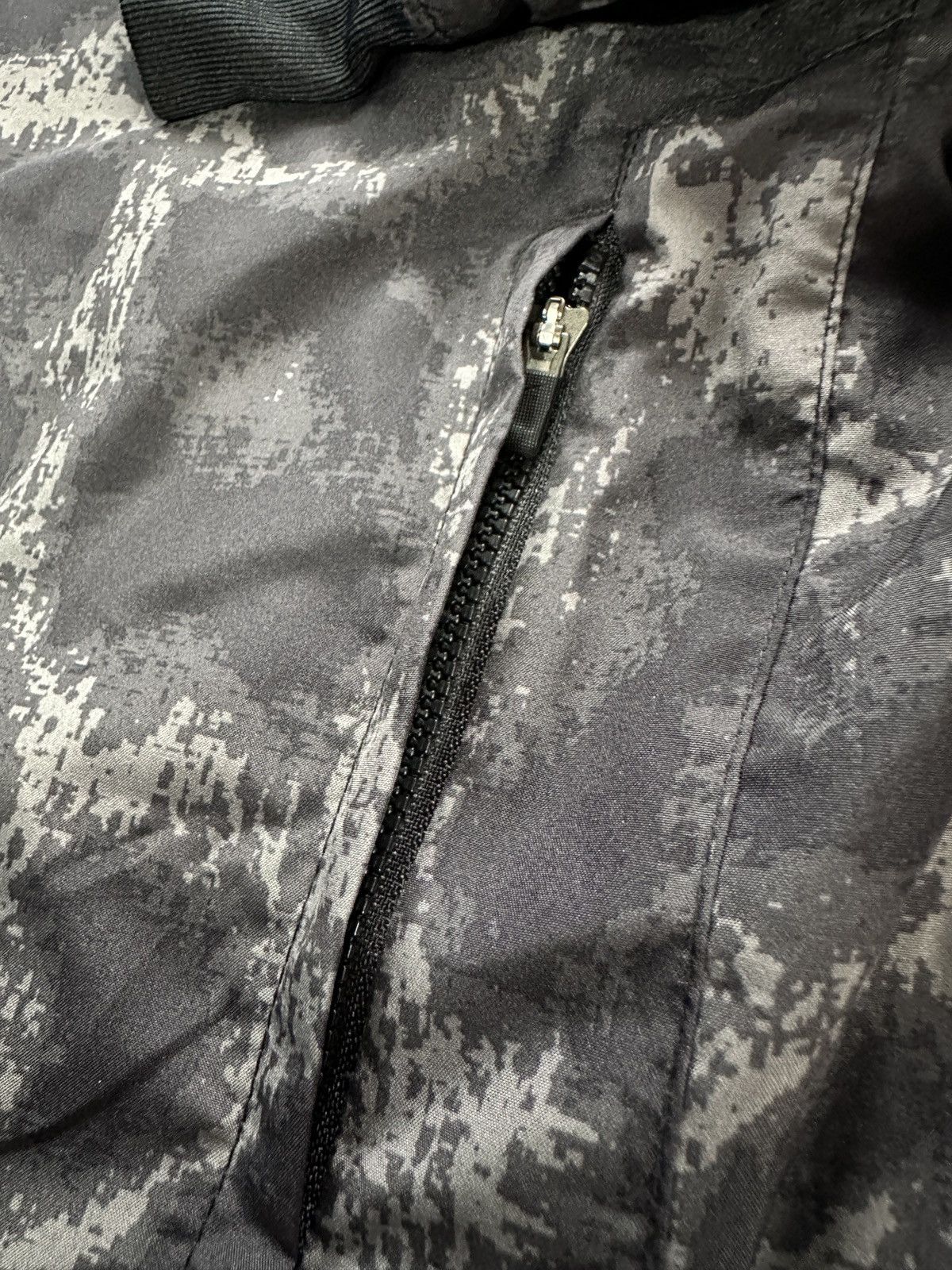 F.C.R.B Nike x FCRB Reversible Black & Leopard Print Jacket Size US L / EU 52-54 / 3 - 8 Thumbnail