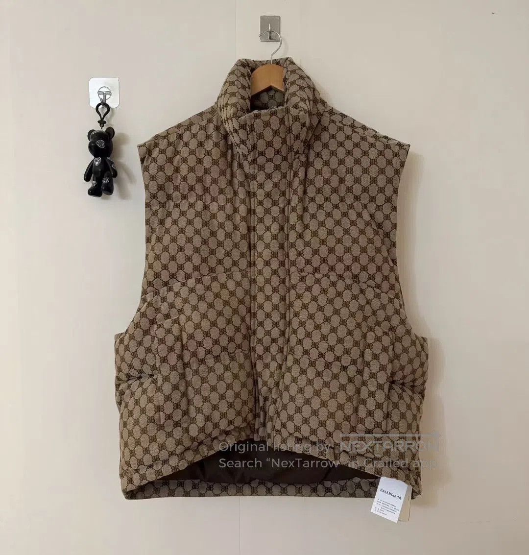 Balenciaga Balenciaga Brown All-Over Print Down Vest| Size XL / US 12-14 / IT 48-50 - 1 Thumbnail