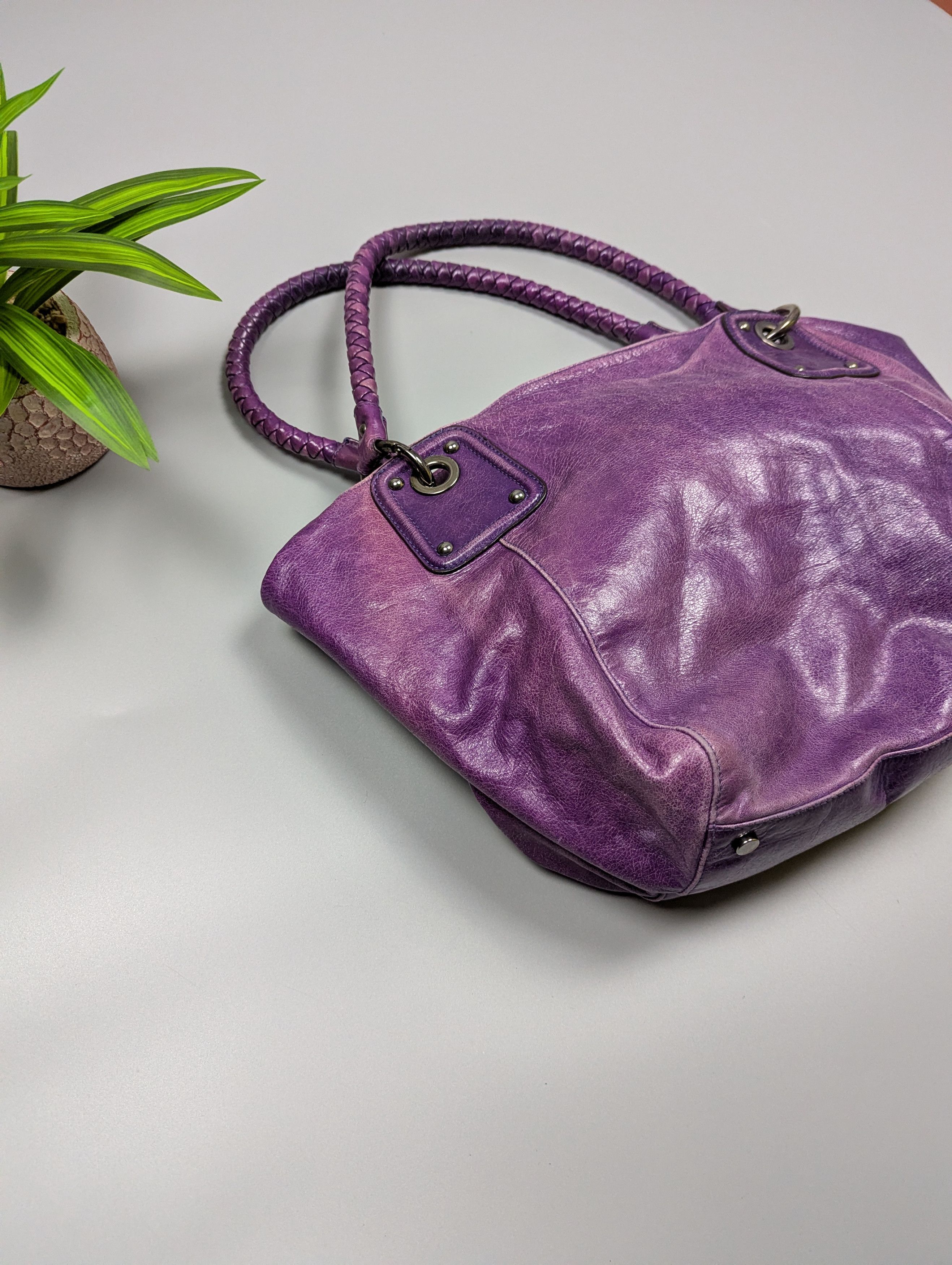 Vintage ABRO Archive Vintage Y2K Purple Distressed Leather Handbag Size ONE SIZE - 3 Thumbnail