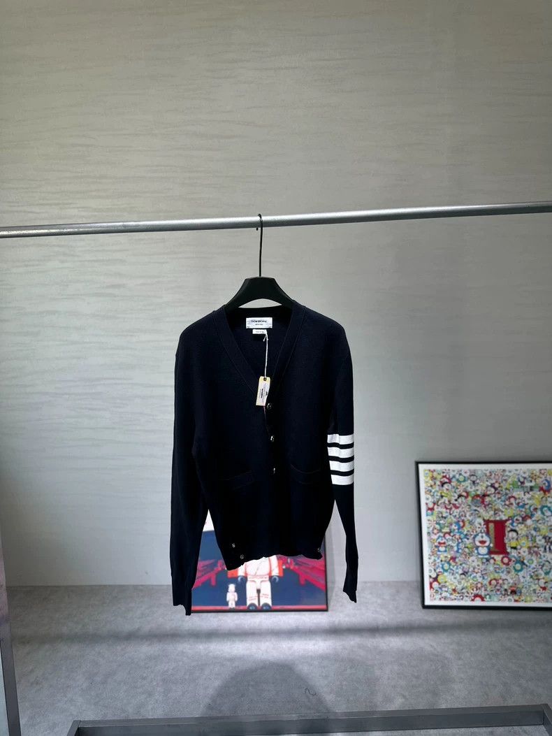 Thom Browne Thom Browne size2 cardigan Size US M / EU 48-50 / 2 - 1 Thumbnail