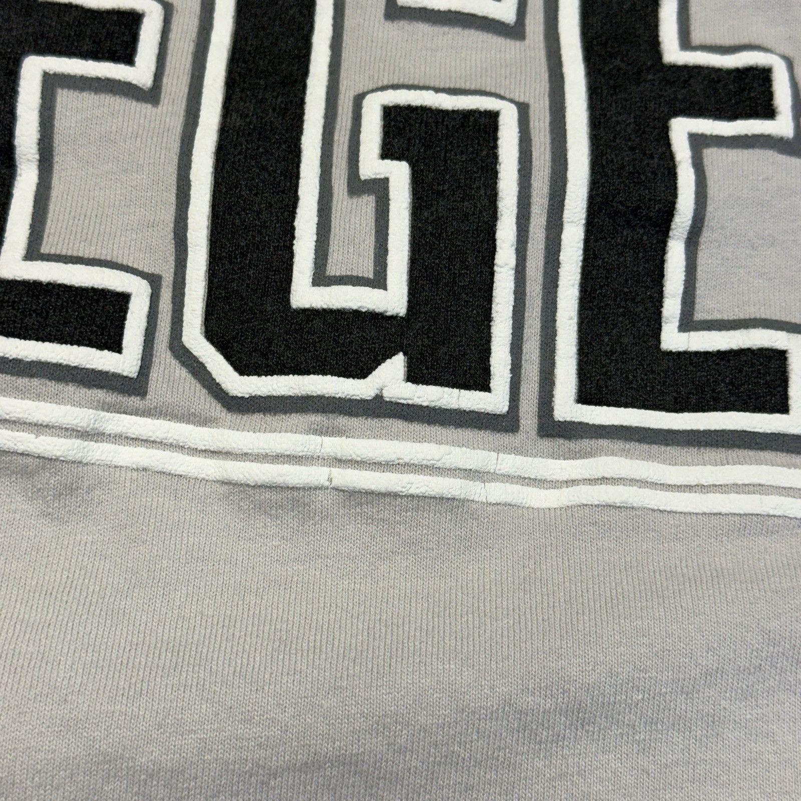 Vintage Vintage 90s College T Shirt Mens XL Short Sleeve Size US XL / EU 56 / 4 - 5 Thumbnail