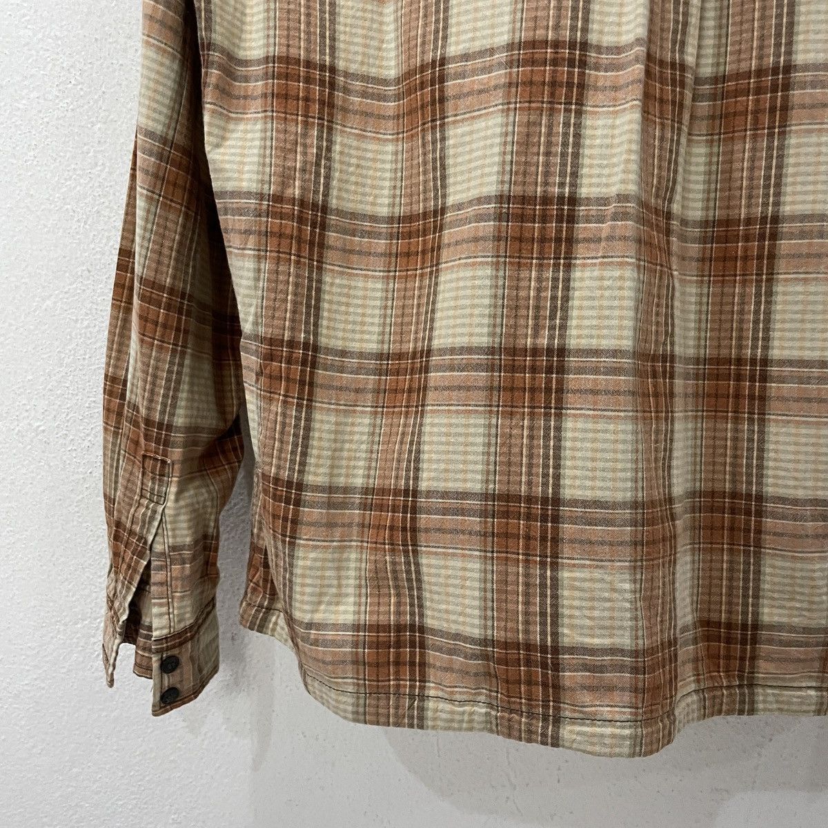 Hai Sporting Gear Vintage Hai Sporting Gear Issey Miyake Button Ups Tee Size US M / EU 48-50 / 2 - 11 Thumbnail
