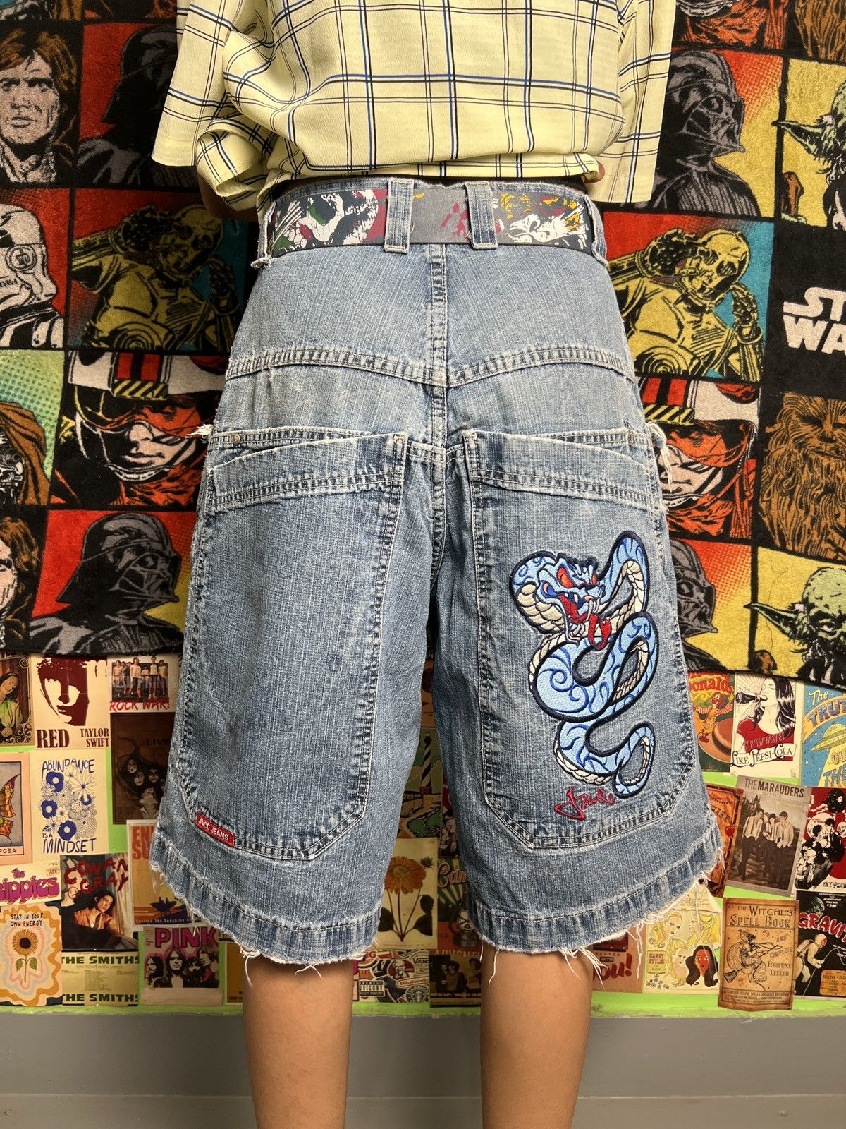 Super rare jnco snake denim jort