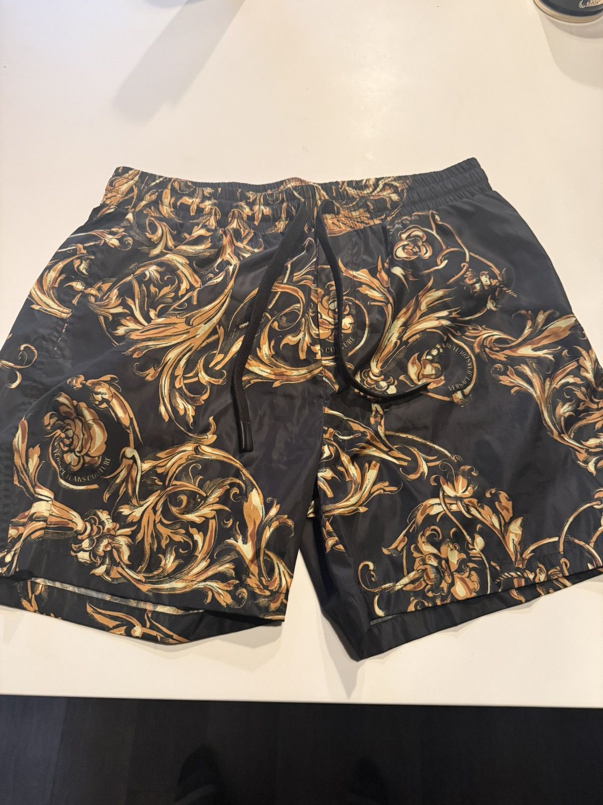 Versace Jeans Couture Versace Jeans Couture Shorts Size US 34 / EU 50 - 3 Thumbnail