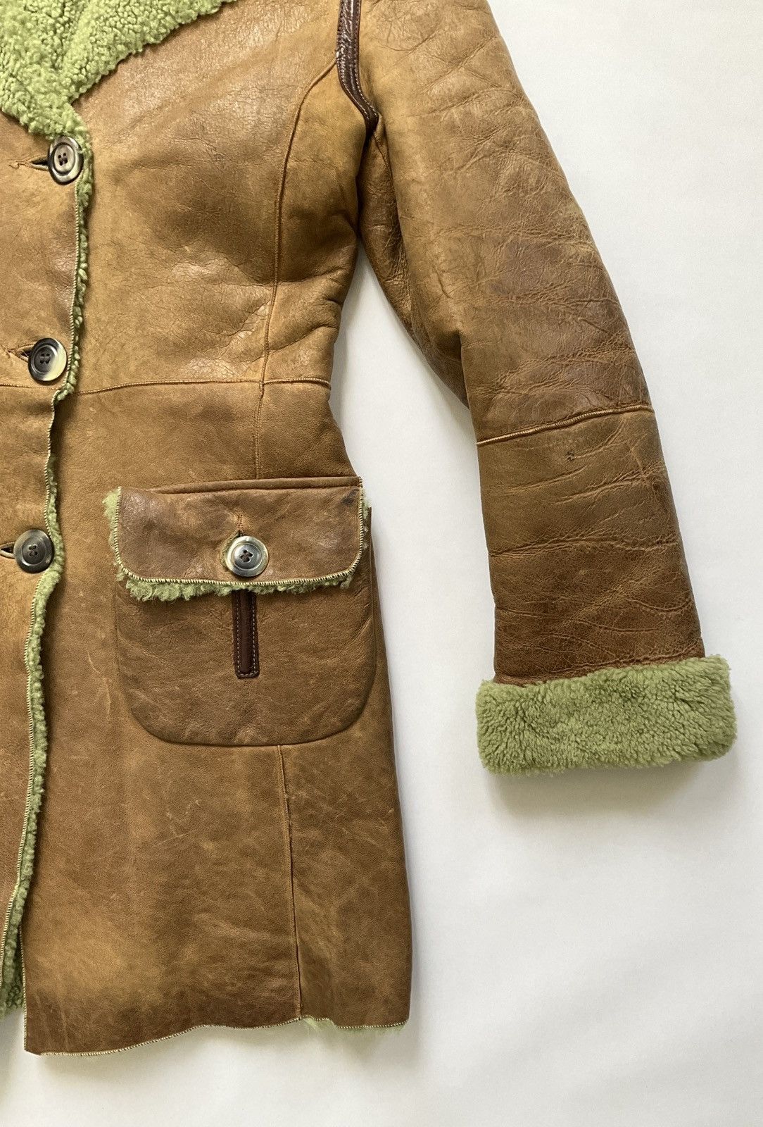 Vintage Vintage leather coat with green fur lining Size S / US 4 / IT 40 - 3 Thumbnail
